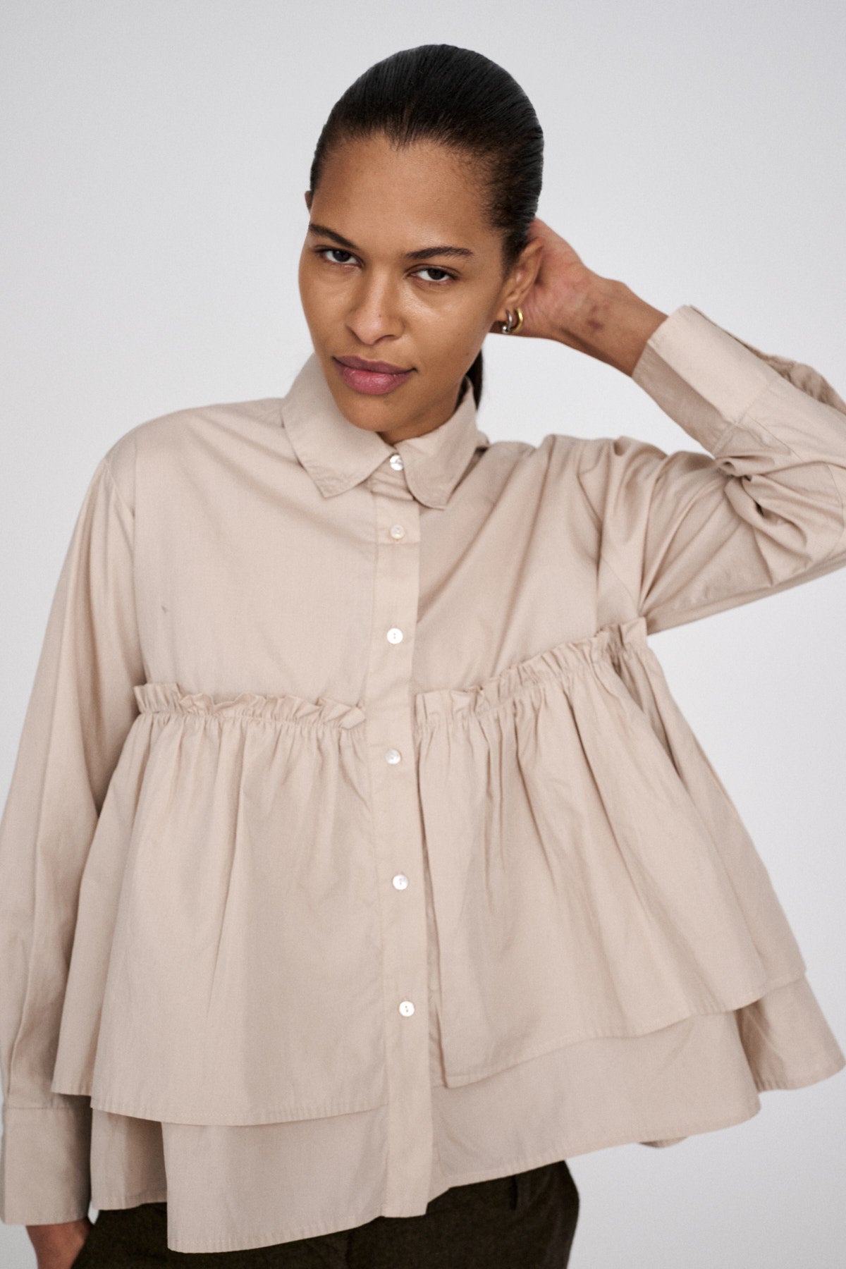 PreLoved Shaker - Poplin frill shirt I Powder - S 3 - Rabens Saloner - DK