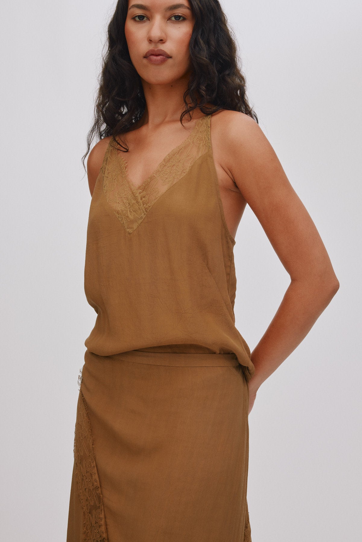 Jodie - Sheer lace camisole I Hazelnut 4 - Rabens Saloner - DK