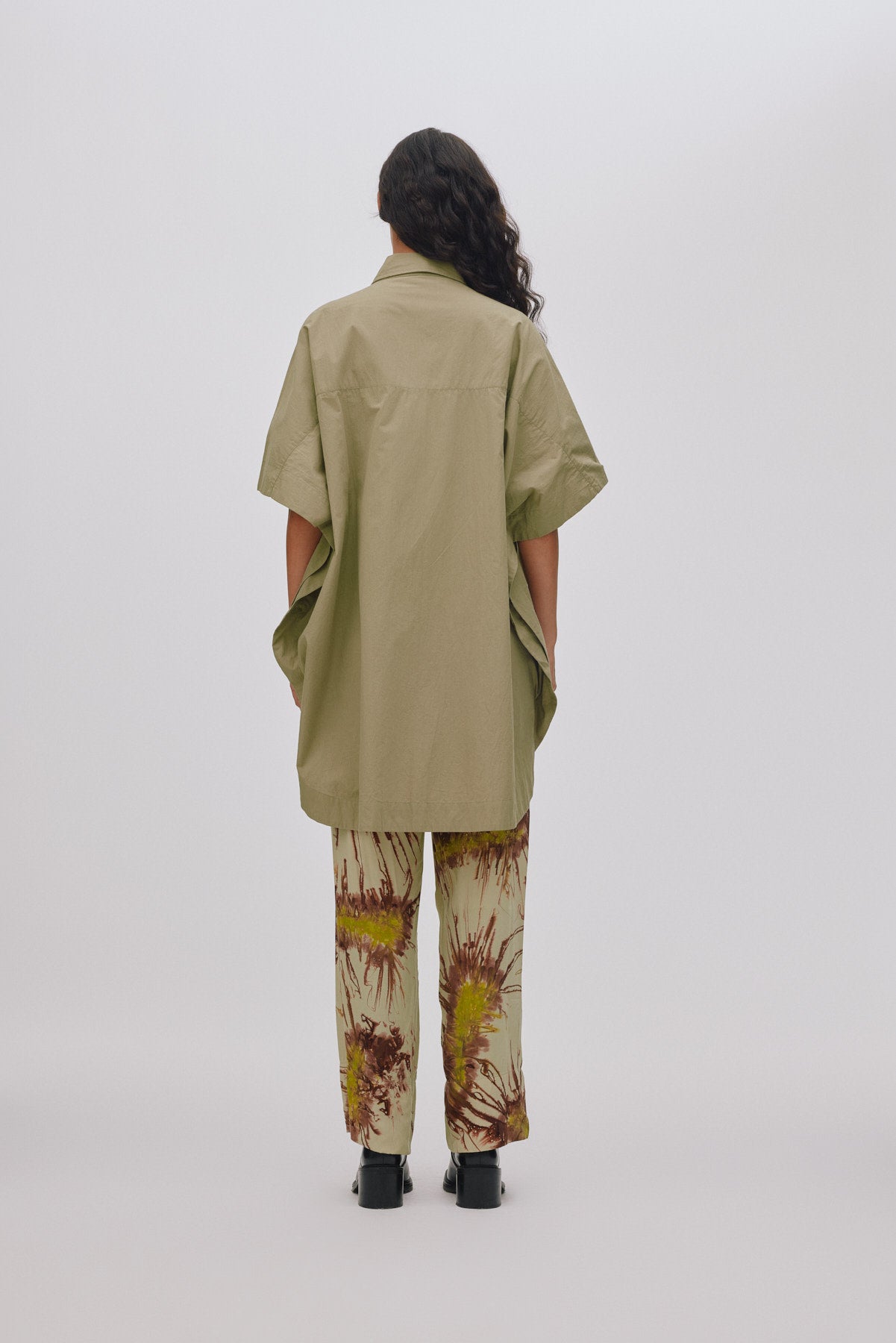 Berta - Poplin curved hem shirt dress I Vertiver 2 - Rabens Saloner - DK