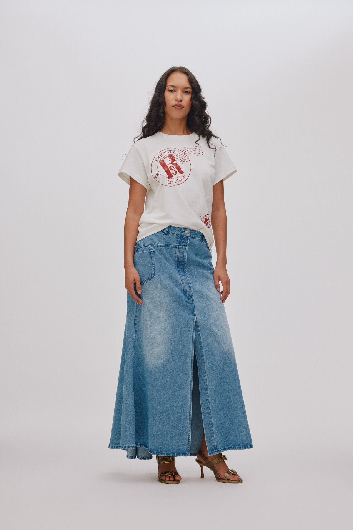 Emmali - Denim long skirt I Light washed denim 1 - Rabens Saloner - DK