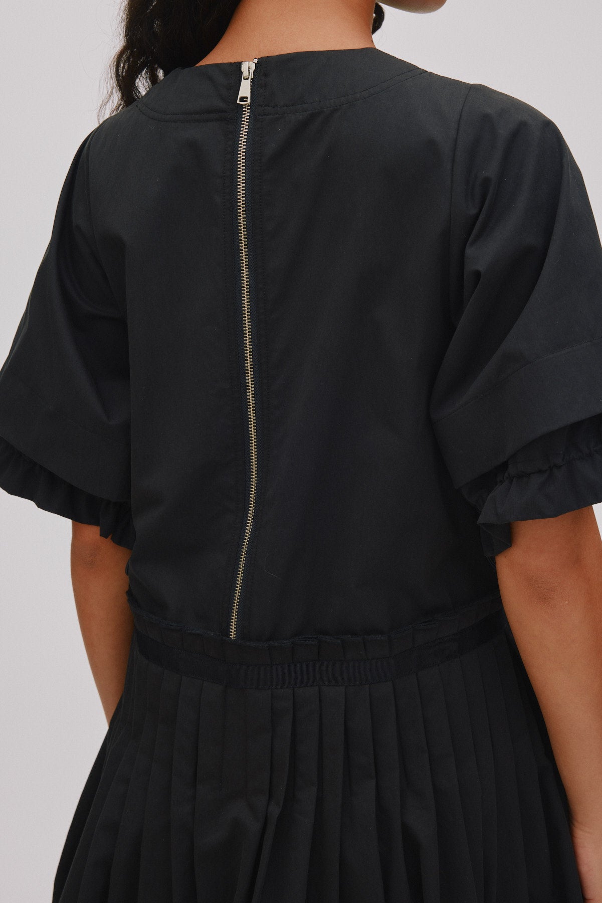 Telma - Light fusion dress I Caviar Black 5 - Rabens Saloner - DK