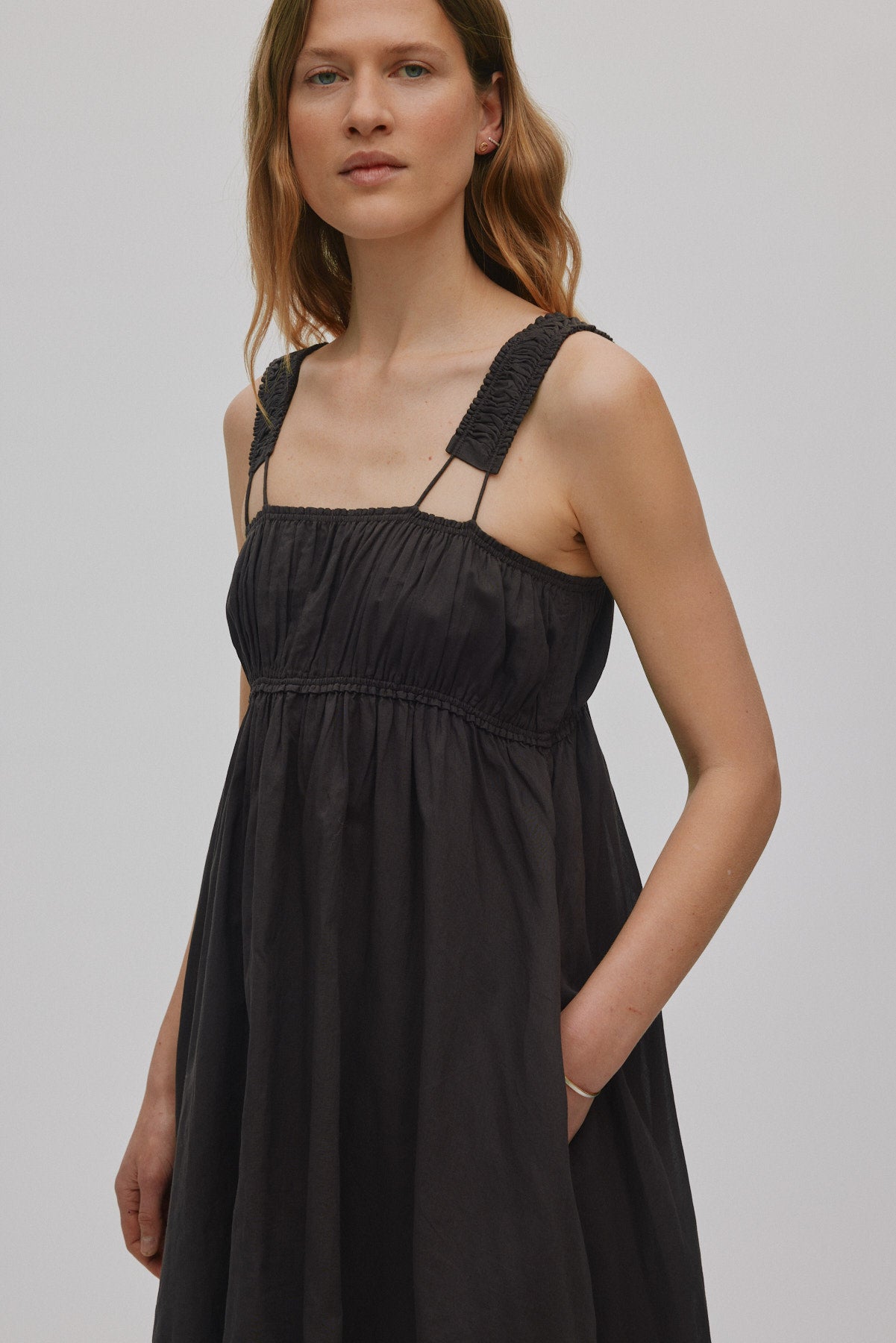 Gabi - Multi layer short dress I Liquorice 4 - Rabens Saloner - DK
