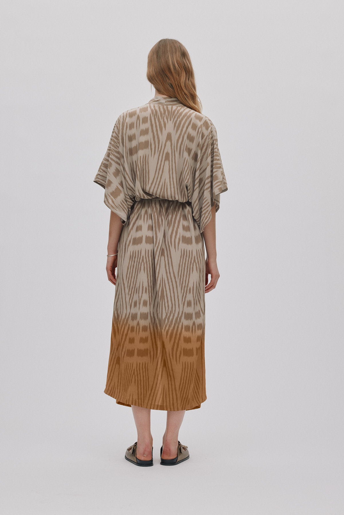 Alesandra - Ombre ikat kimono dress I Cognac combo 4 - Rabens Saloner - DK