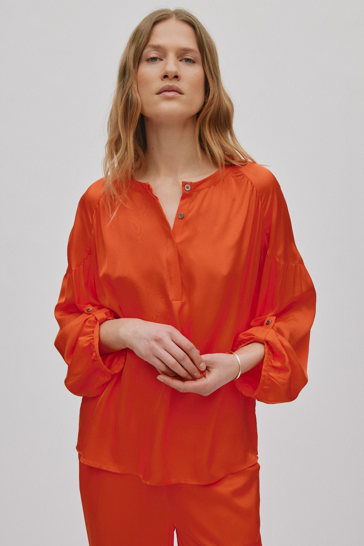 Lissy - Contrast lace shirt I Deep mandarin 2 - Rabens Saloner - DK