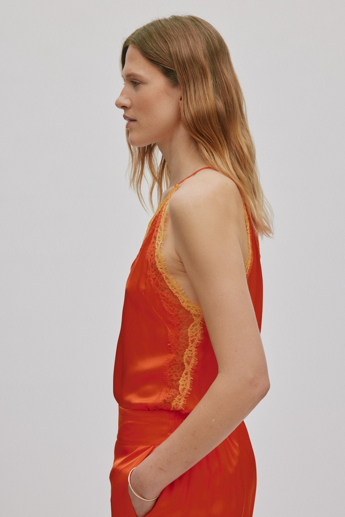 Soho - Contrast lace camisole top I Deep mandarin 3 - Rabens Saloner - DK