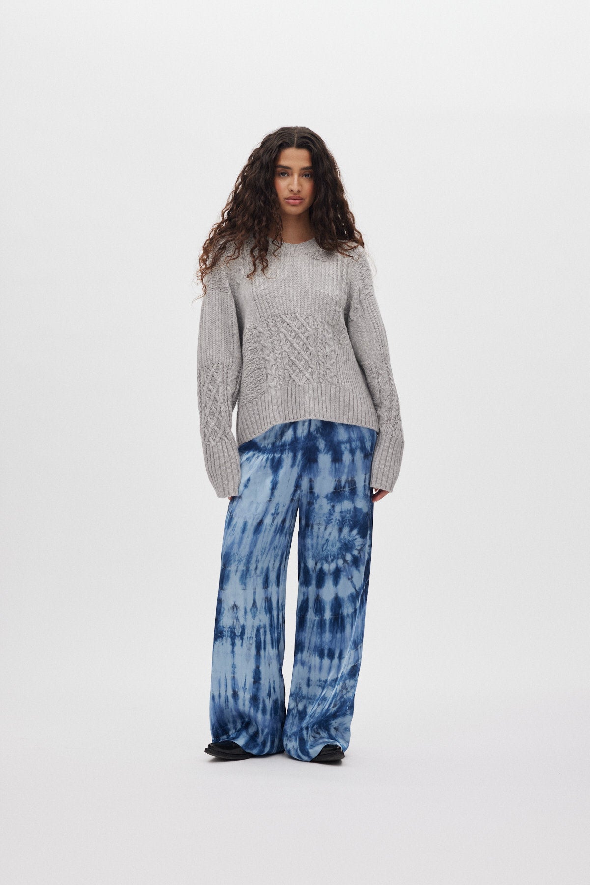 Baze - Patchwork knit cropped sweater I Light grey melange 1 - Rabens Saloner - DK