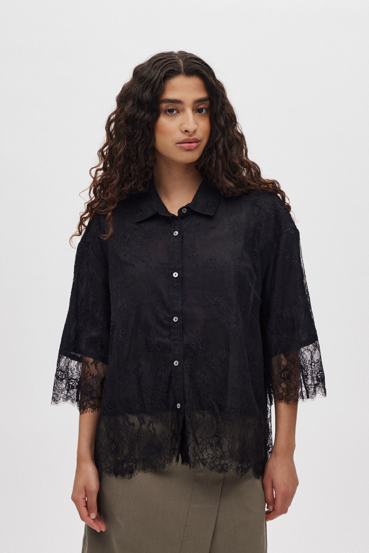Babara - Laced multi layer shirt I Black 1 - Rabens Saloner - DK