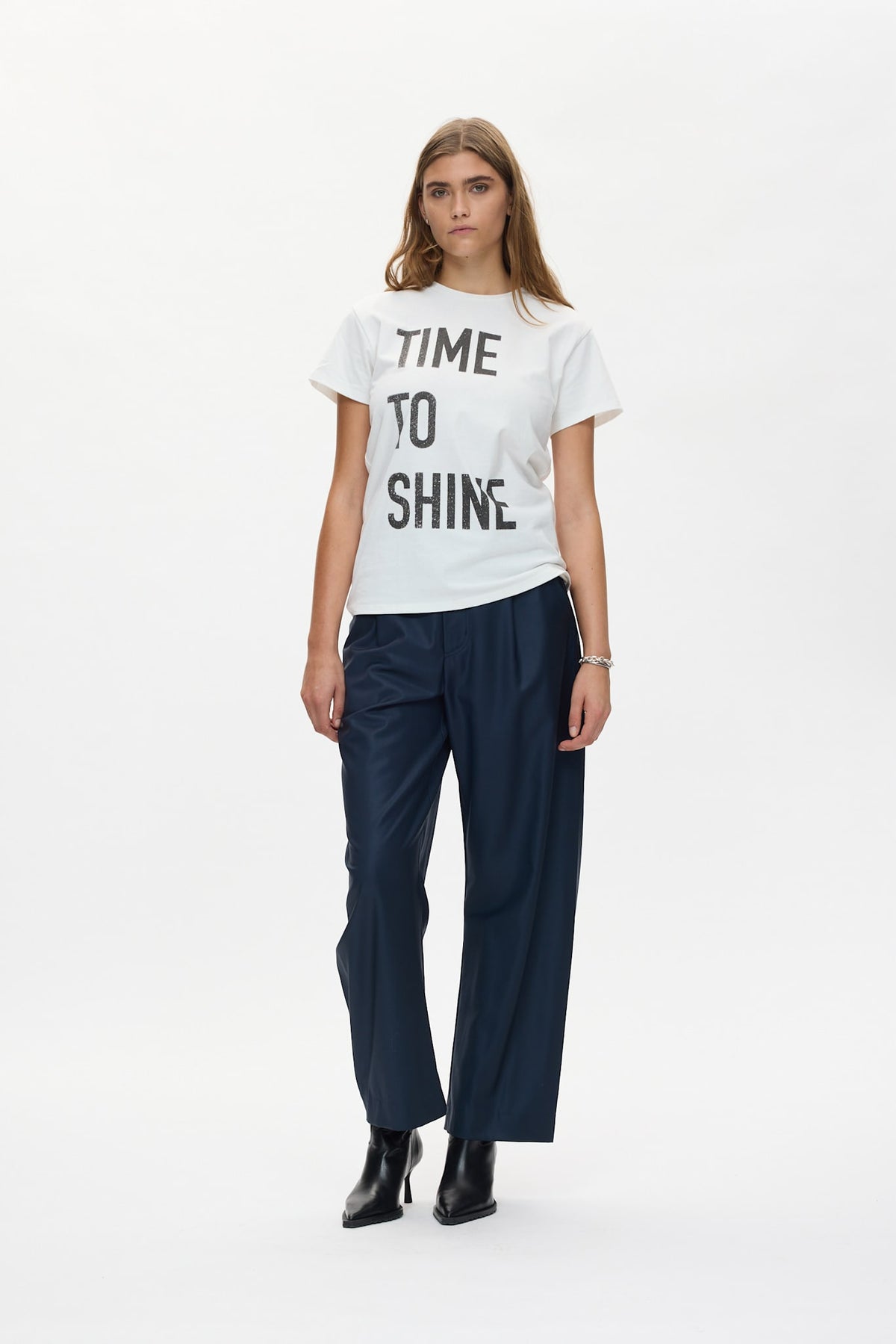 Ambla - Time to shine t-shirt I Chalk 2 - Rabens Saloner - DK