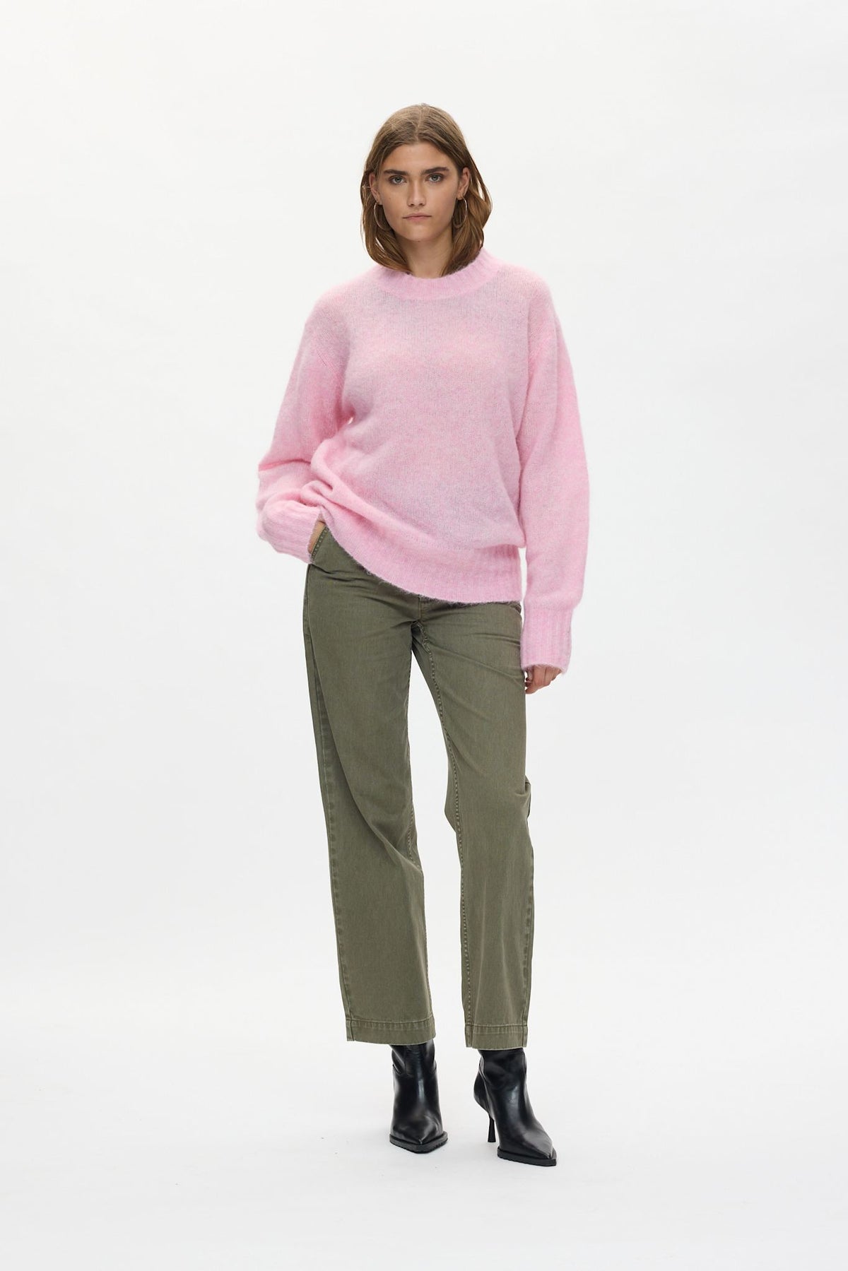 Divna - Superlight knit crew sweater I Rose 1 - Rabens Saloner - DK