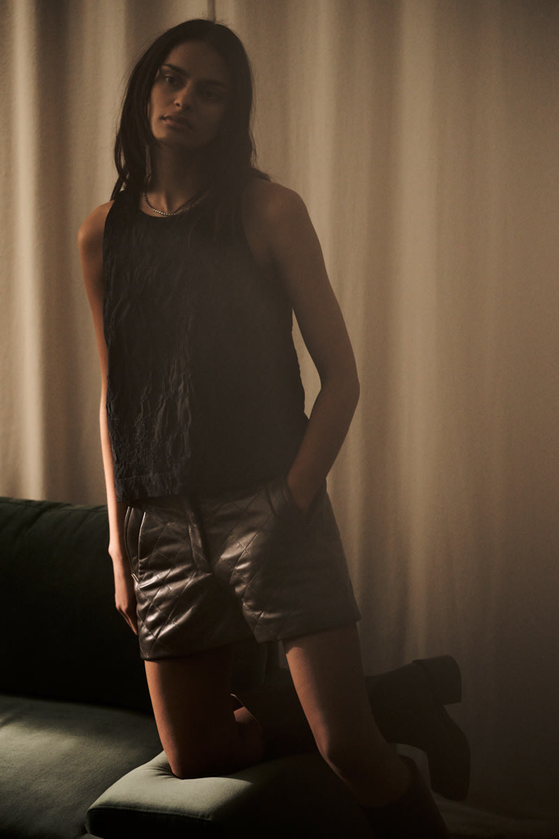 Bet - Quilted leather shorts I Olive 14 - Rabens Saloner - DK