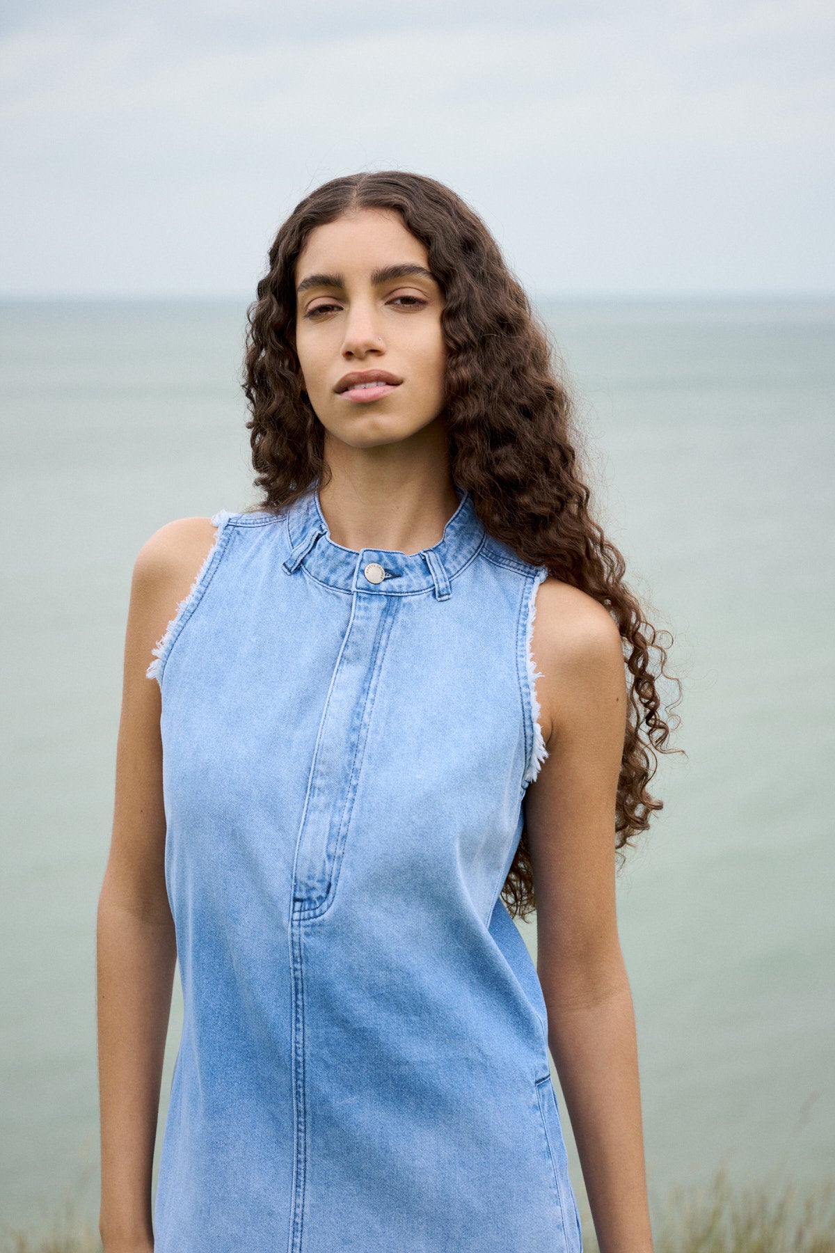 Fee - Light denim dress I Light washed denim 8 - Rabens Saloner - DK