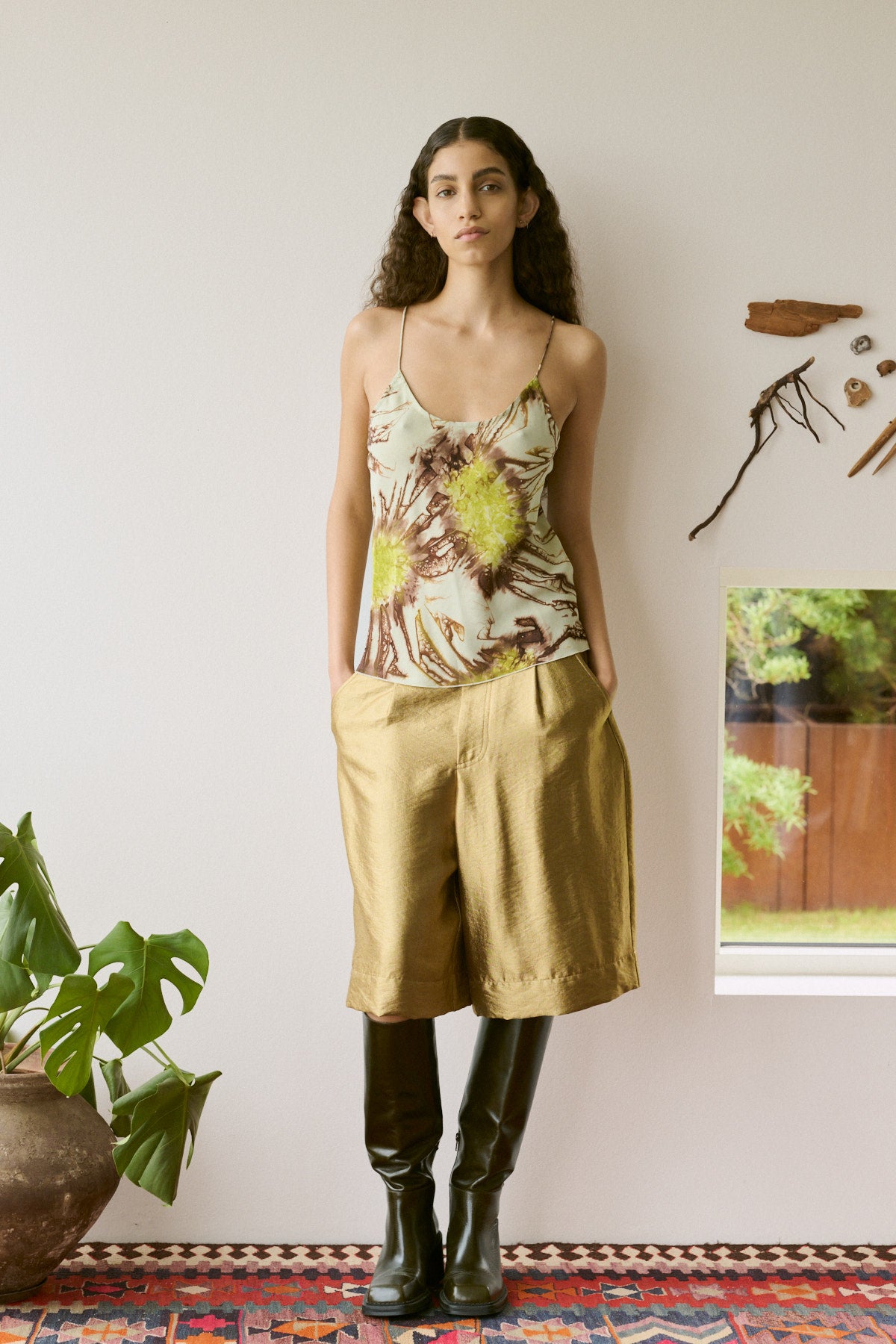 Feliza - Woven gold shorts I Gold 8 - Rabens Saloner - DK