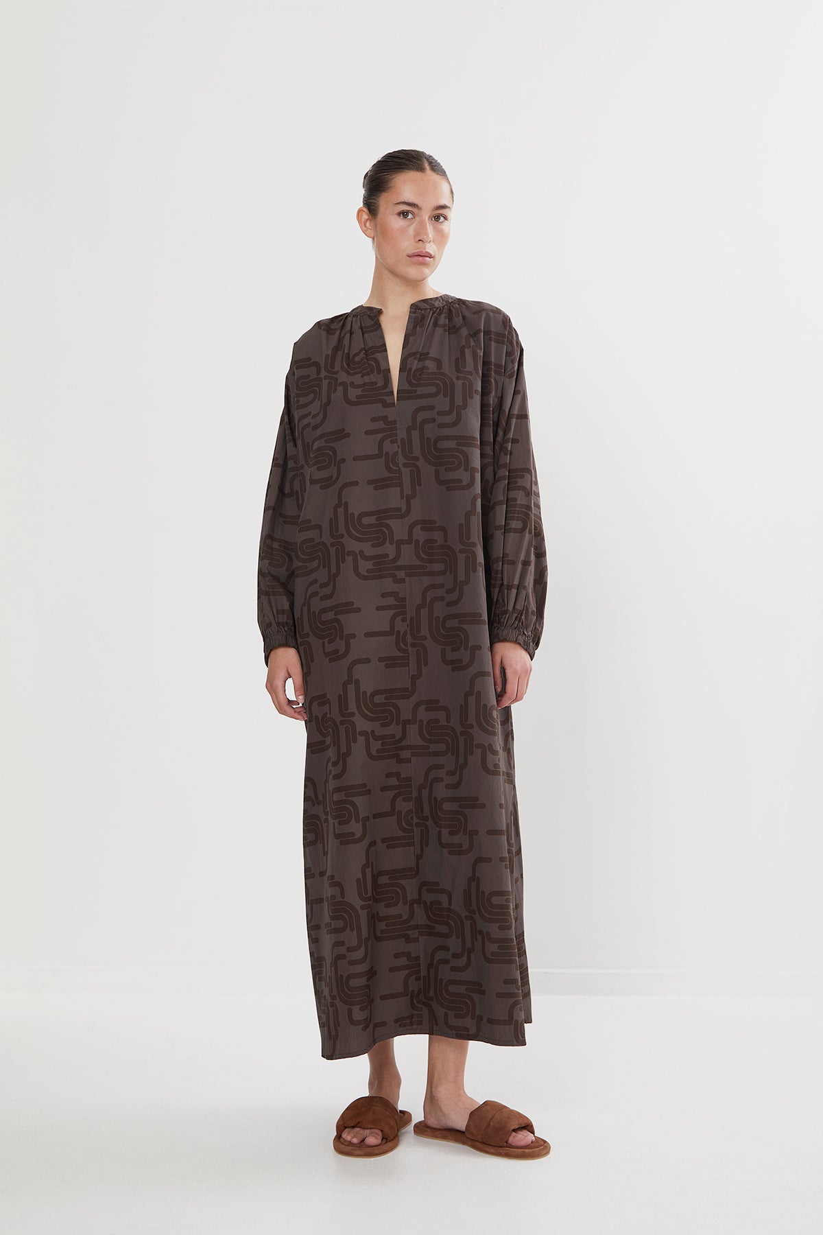PreLoved Liba - Deco print poplin kaftan I Chocolate - XS/S 3 - Rabens Saloner - DK