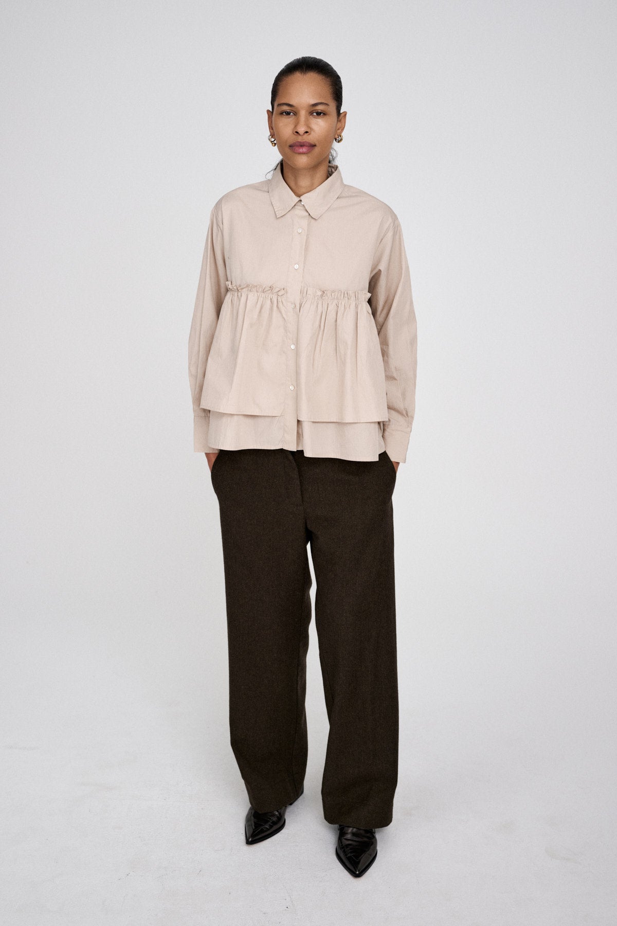 PreLoved Shaker - Poplin frill shirt I Powder - S 3 - Rabens Saloner - DK