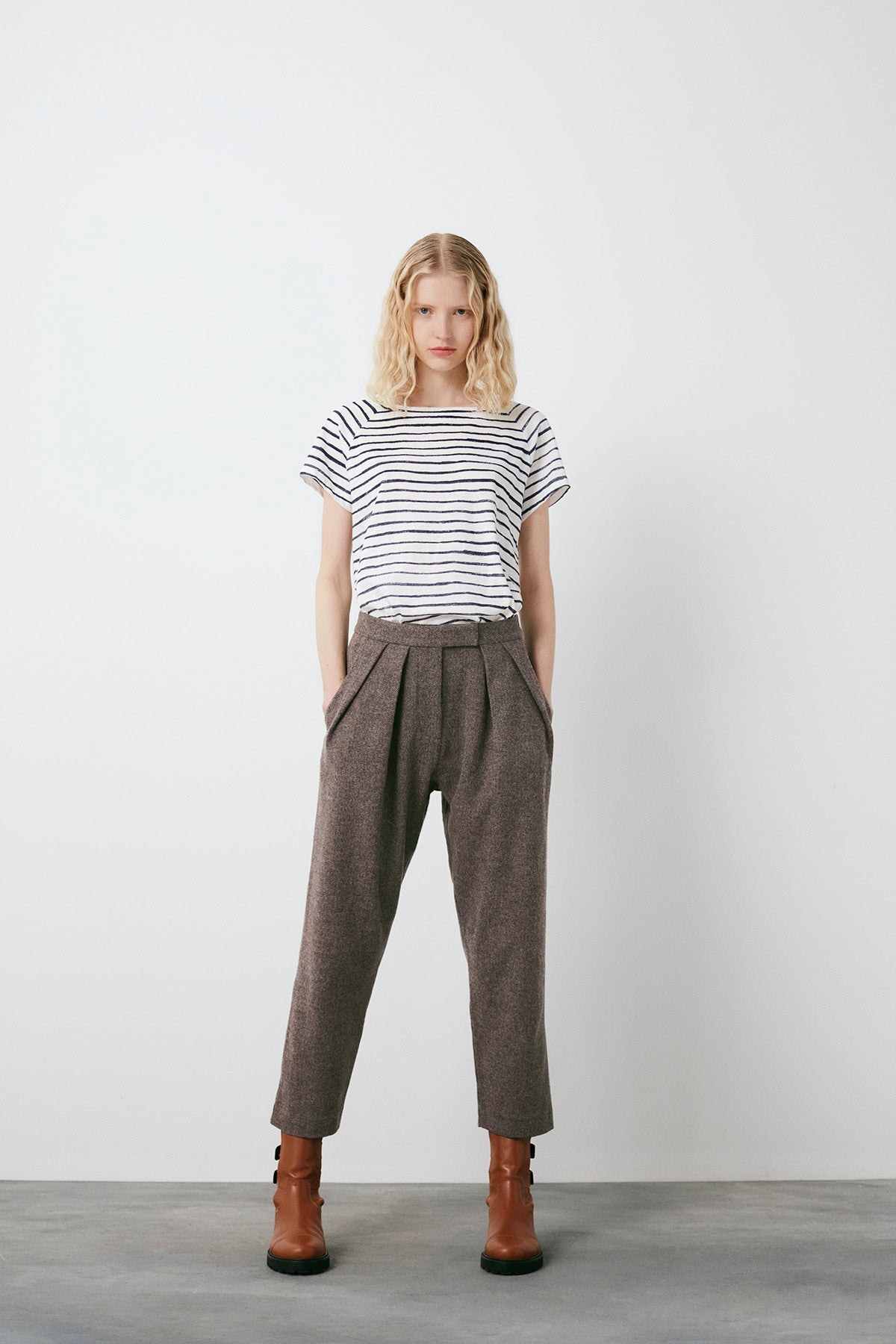 PreLoved Xana - Cast suiting pant pleats - S 3 - Rabens Saloner - DK