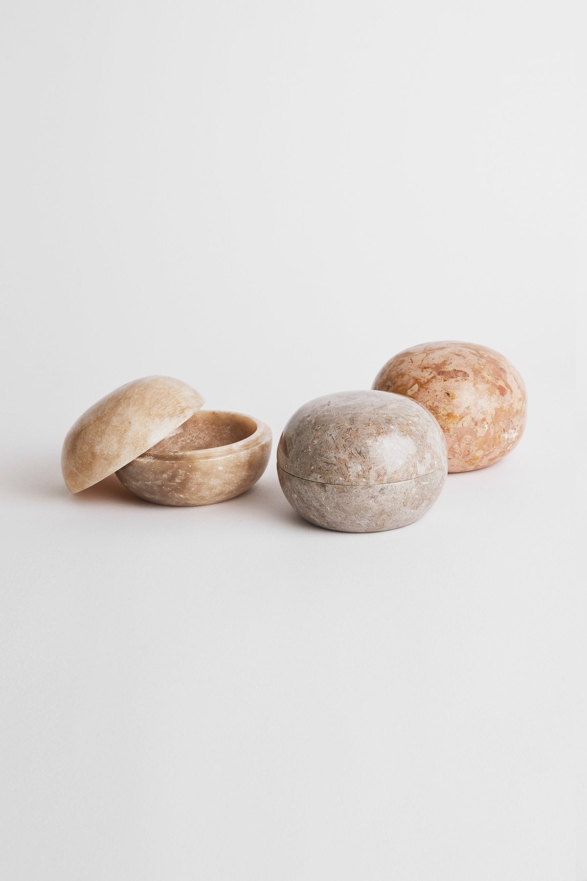 Chubby Marble Bowl with Lid - Rabens Apartment I Rose 2 - Rabens Saloner - DK