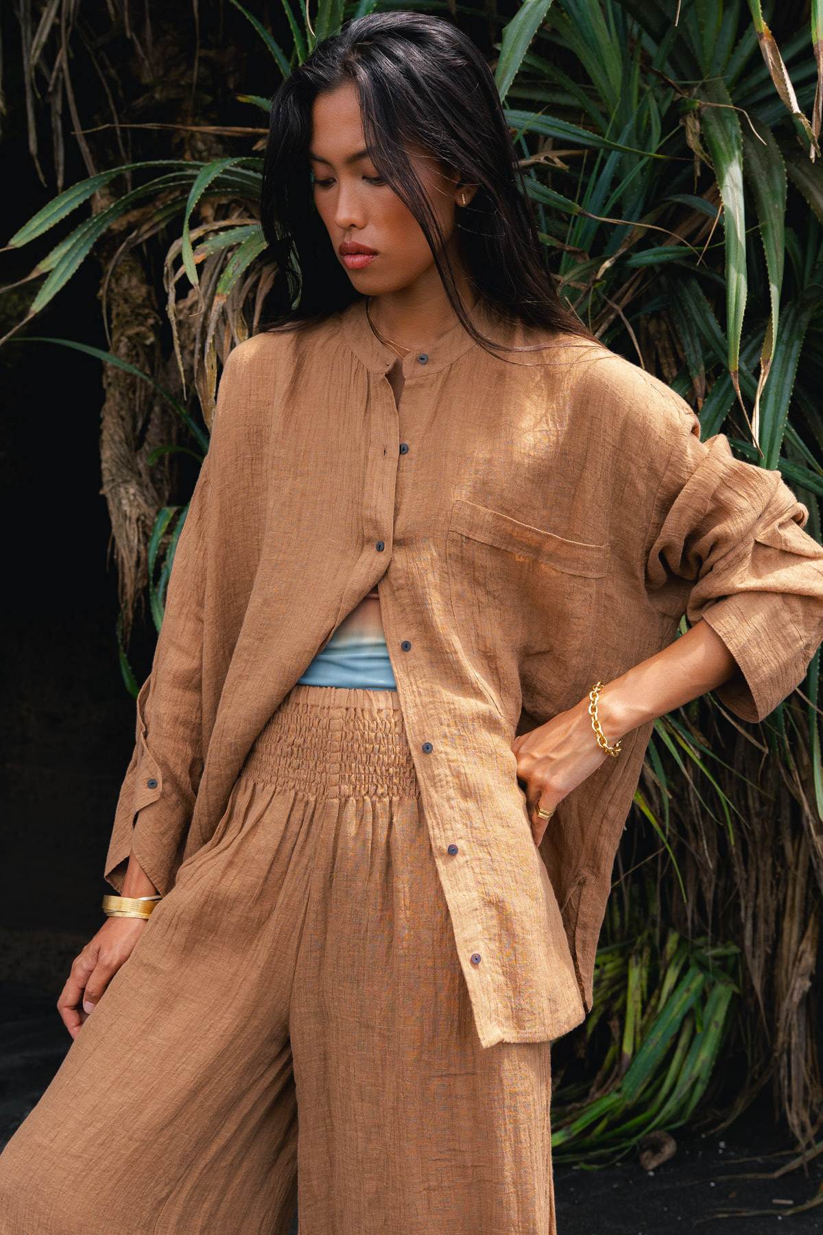 Bobbies - PRE-ORDER I Crinkled oversize shirt I Walnut Walnut XS/S 9 - Rabens Saloner - DK