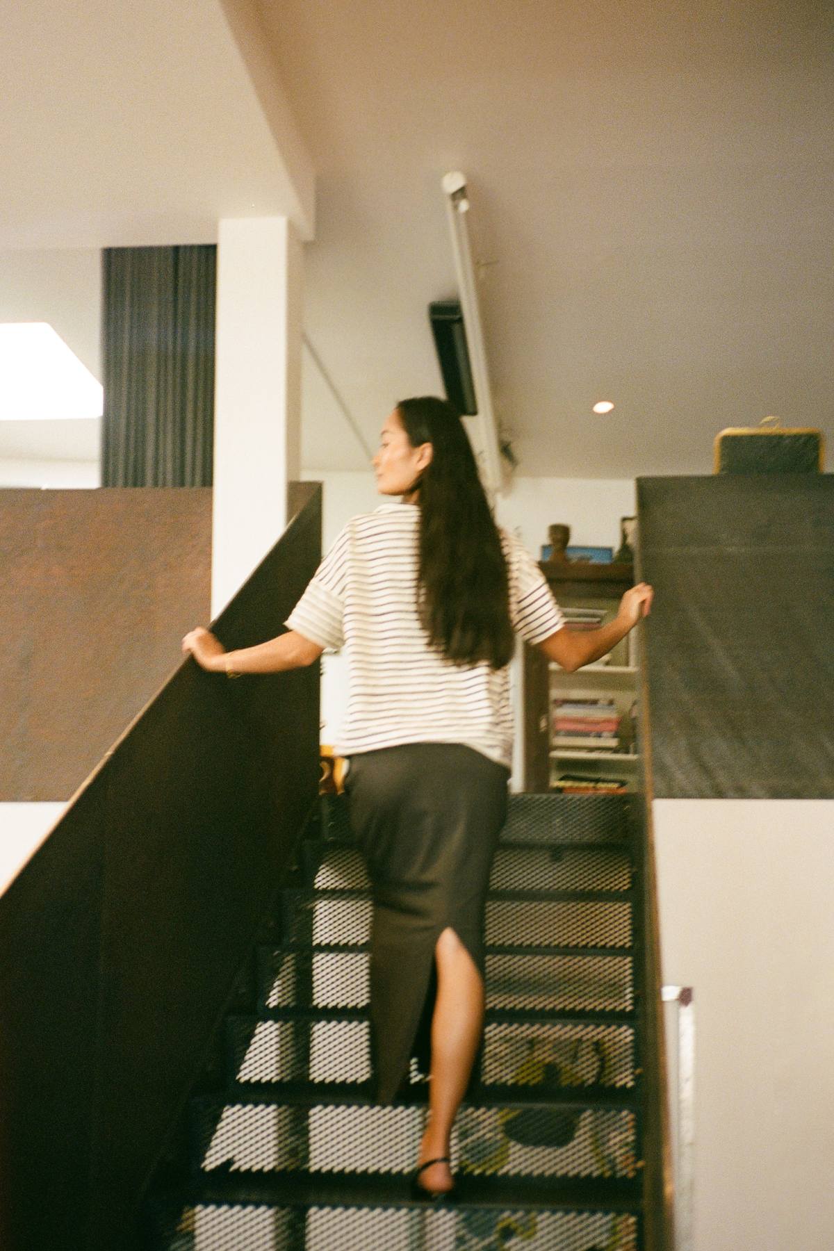 Hanni - Light stretch long skirt I Faded black 1 - Rabens Saloner - DK