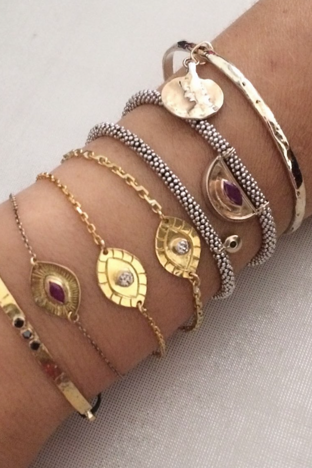 Nafsu - Bead Bracelet w/Ruby eye 6 - Rabens Saloner - DK