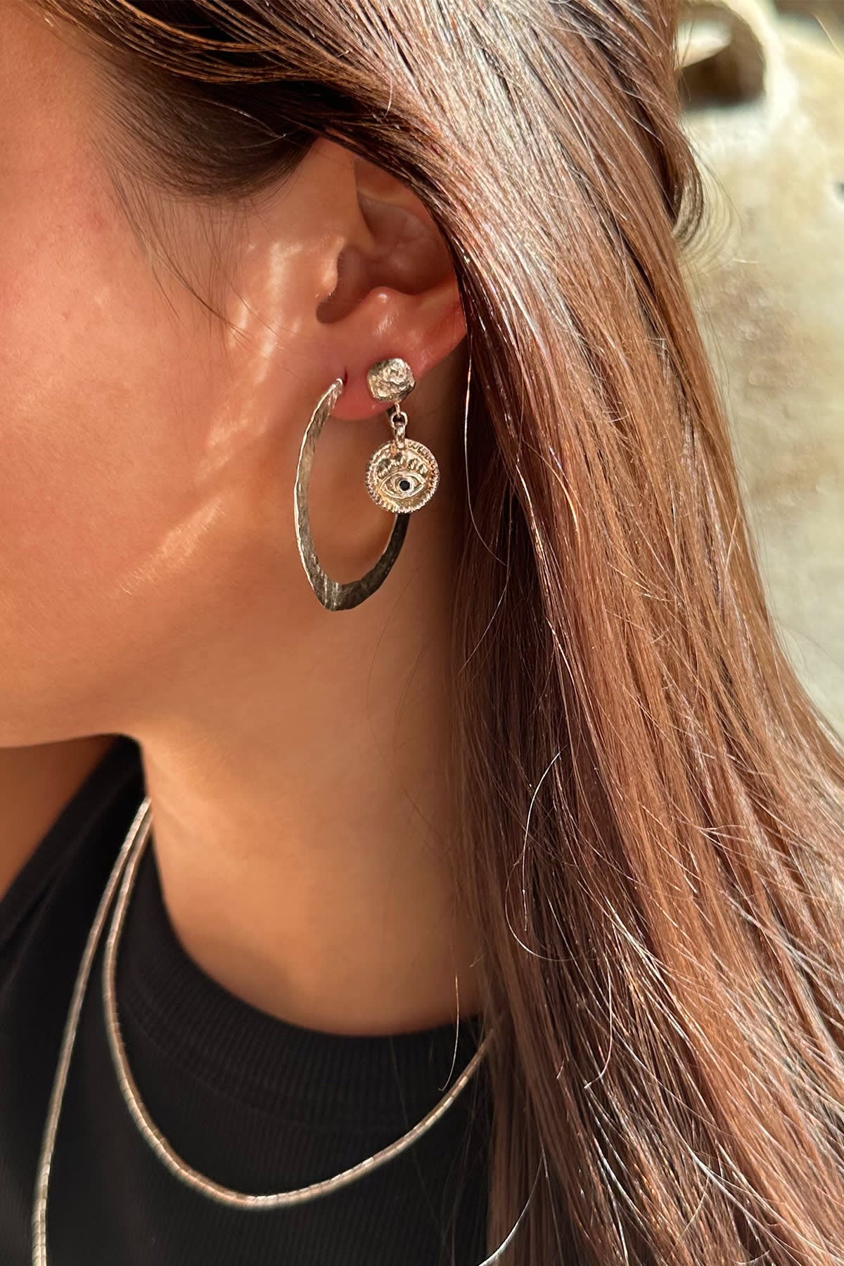 Nafsu - Silver hammered hoops S I Silver 2 - Rabens Saloner - DK