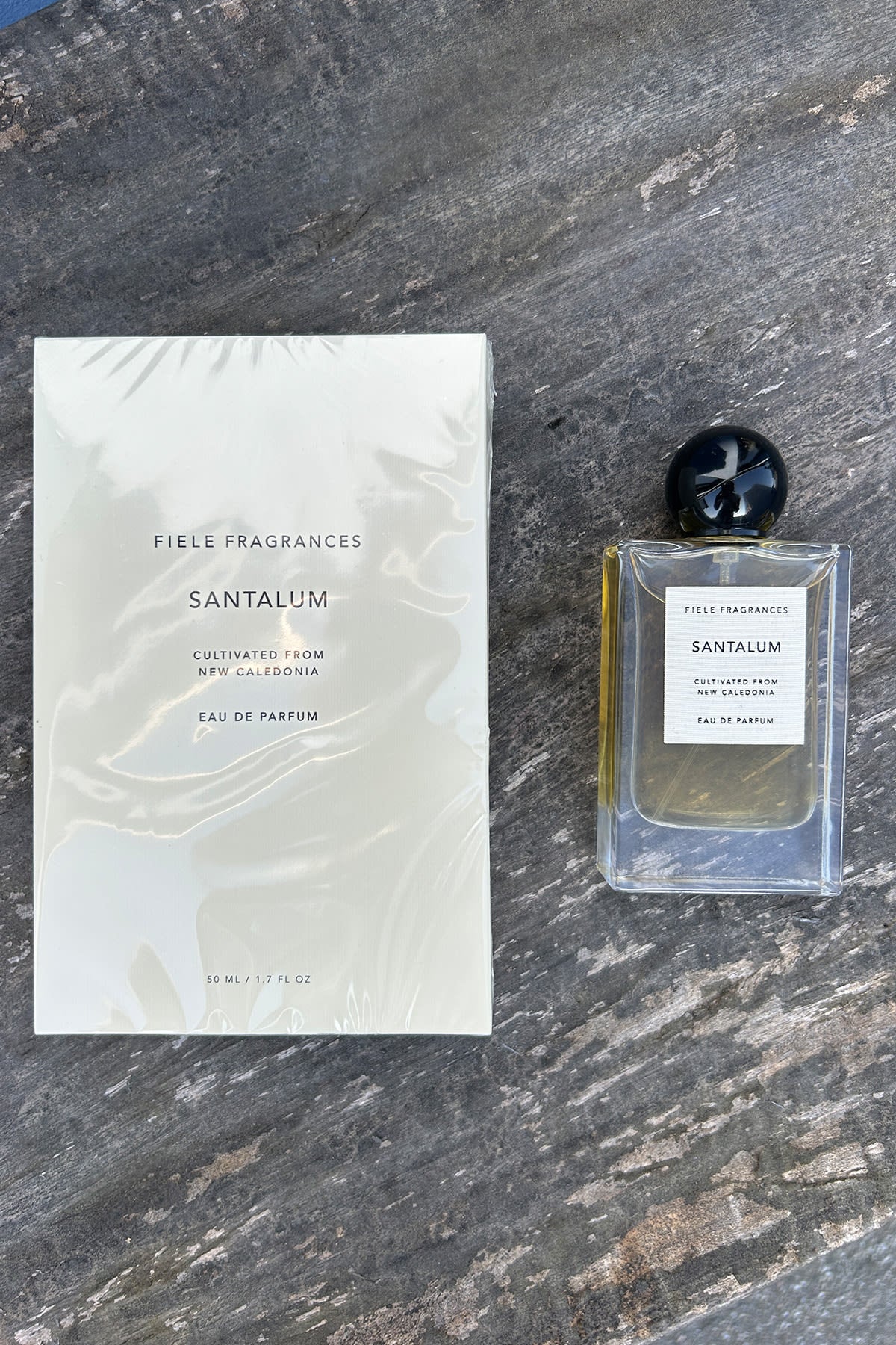 Fiele Fragrances - Perfume I Santalum 5 - Rabens Saloner - DK