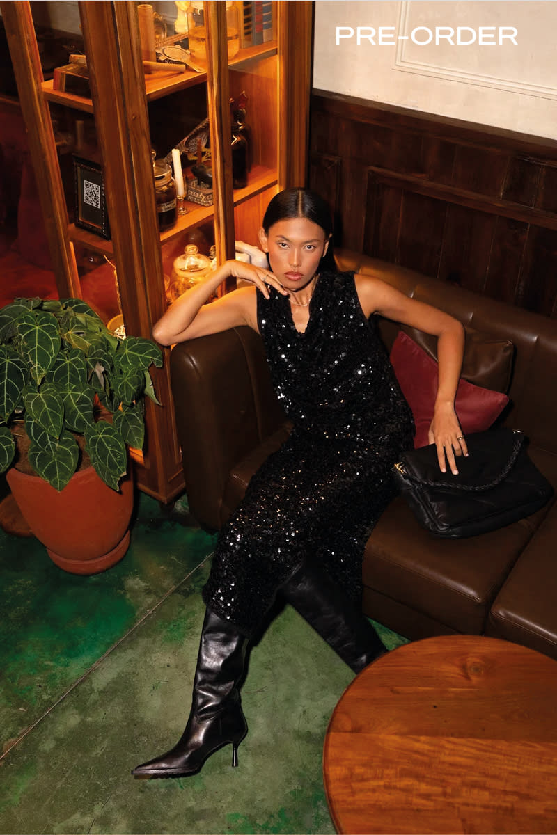 PRE-ORDER I Noria - Leather padded shoulder bag I Black 1 - Rabens Saloner - DK