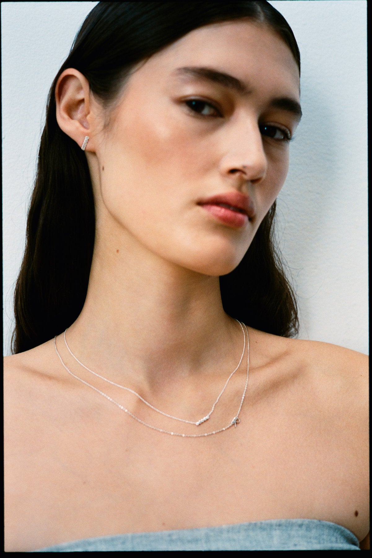 Diamond letter necklace - Rabens Momento I Silver w/ Champaign diamond 3 - Rabens Saloner - DK