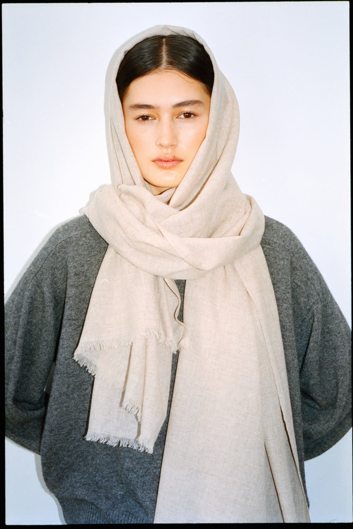 Caroliva - Wool cash scarf I Oatmeal melange Oatmeal melange O/S 1 - Rabens Saloner - DK