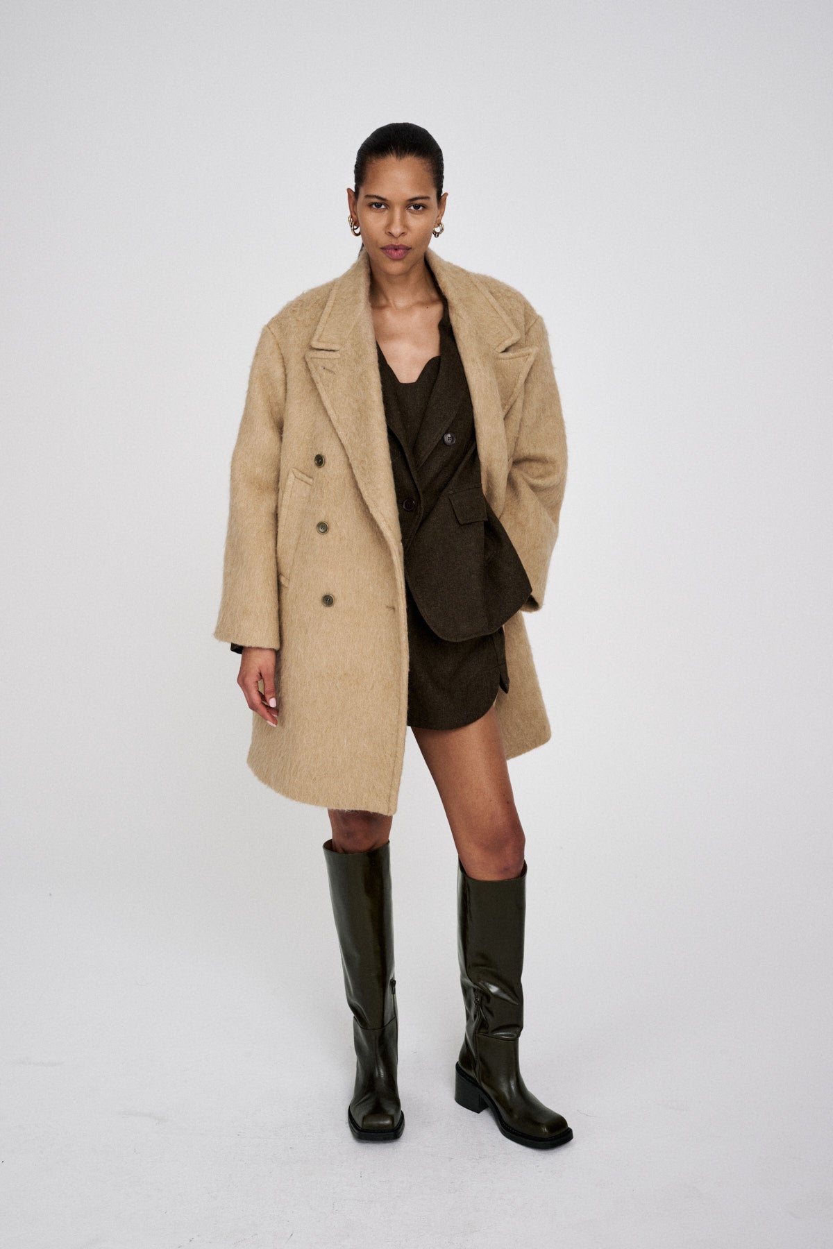 Leanna - Fuzzy oversized coat I Oatmeal 3 - Rabens Saloner - DK