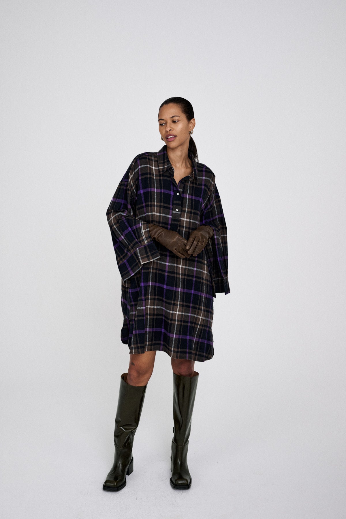 Hardis - Giant check kaftan I Purple check combo 2 - Rabens Saloner - DK