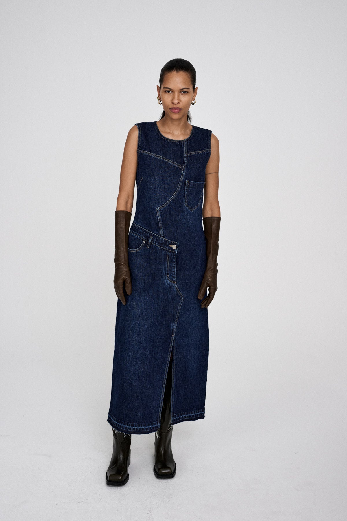 Inette - Patchwork denim dress I Dark washed indigo 2 - Rabens Saloner - DK