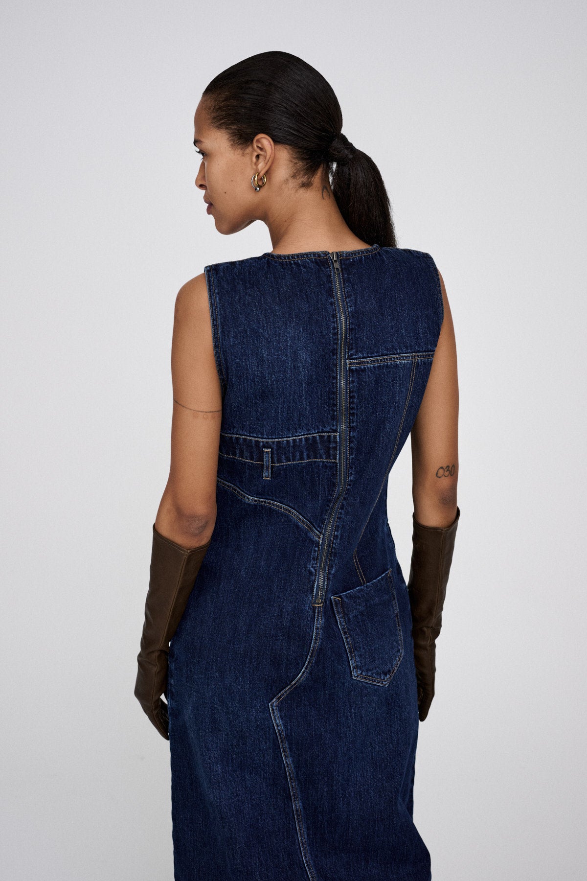 Inette - Patchwork denim dress I Dark washed indigo 3 - Rabens Saloner - DK