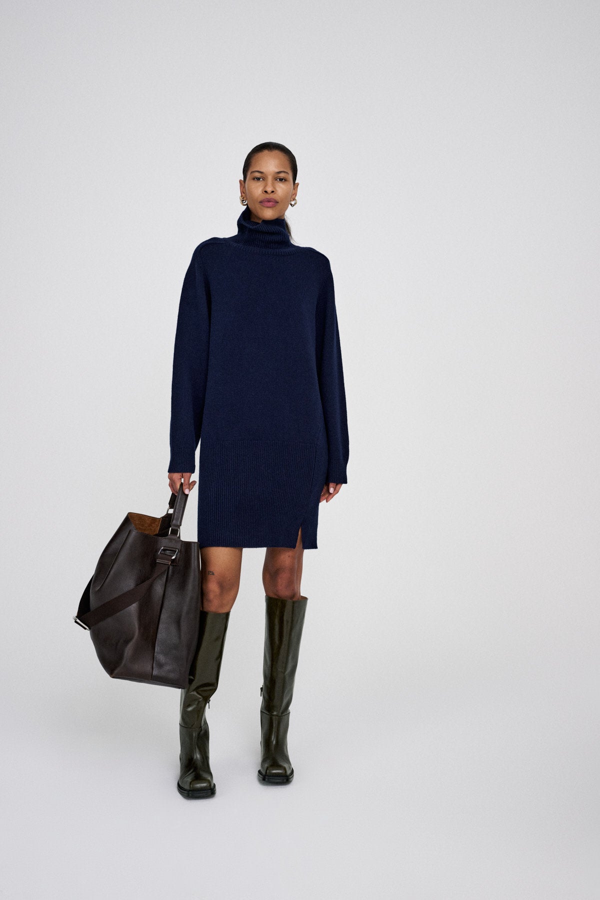 Carole - Pure wool dress I Navy 1 - Rabens Saloner - DK