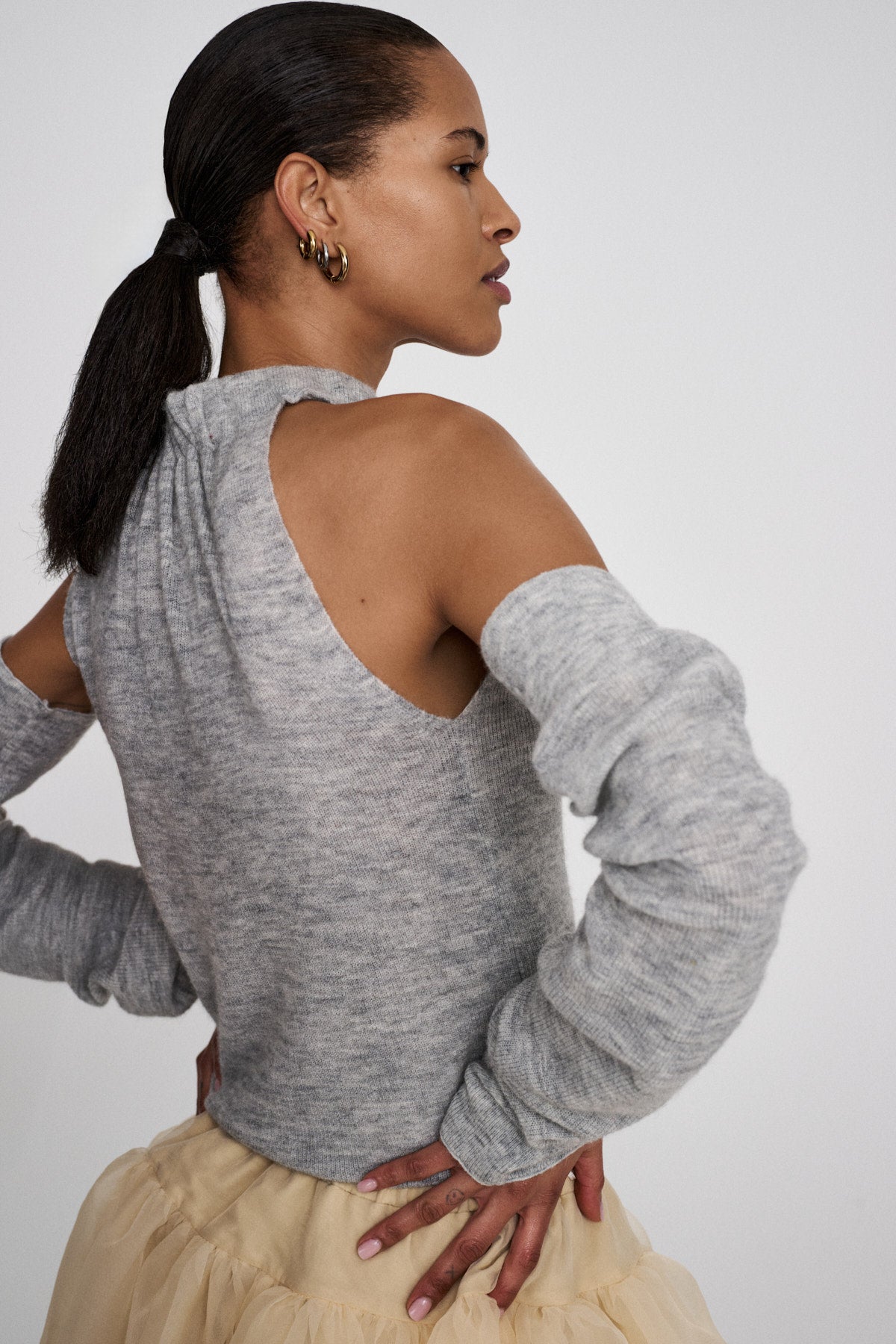 Celina - Waffled knit one shoulder top I Grey melange 3 - Rabens Saloner - DK