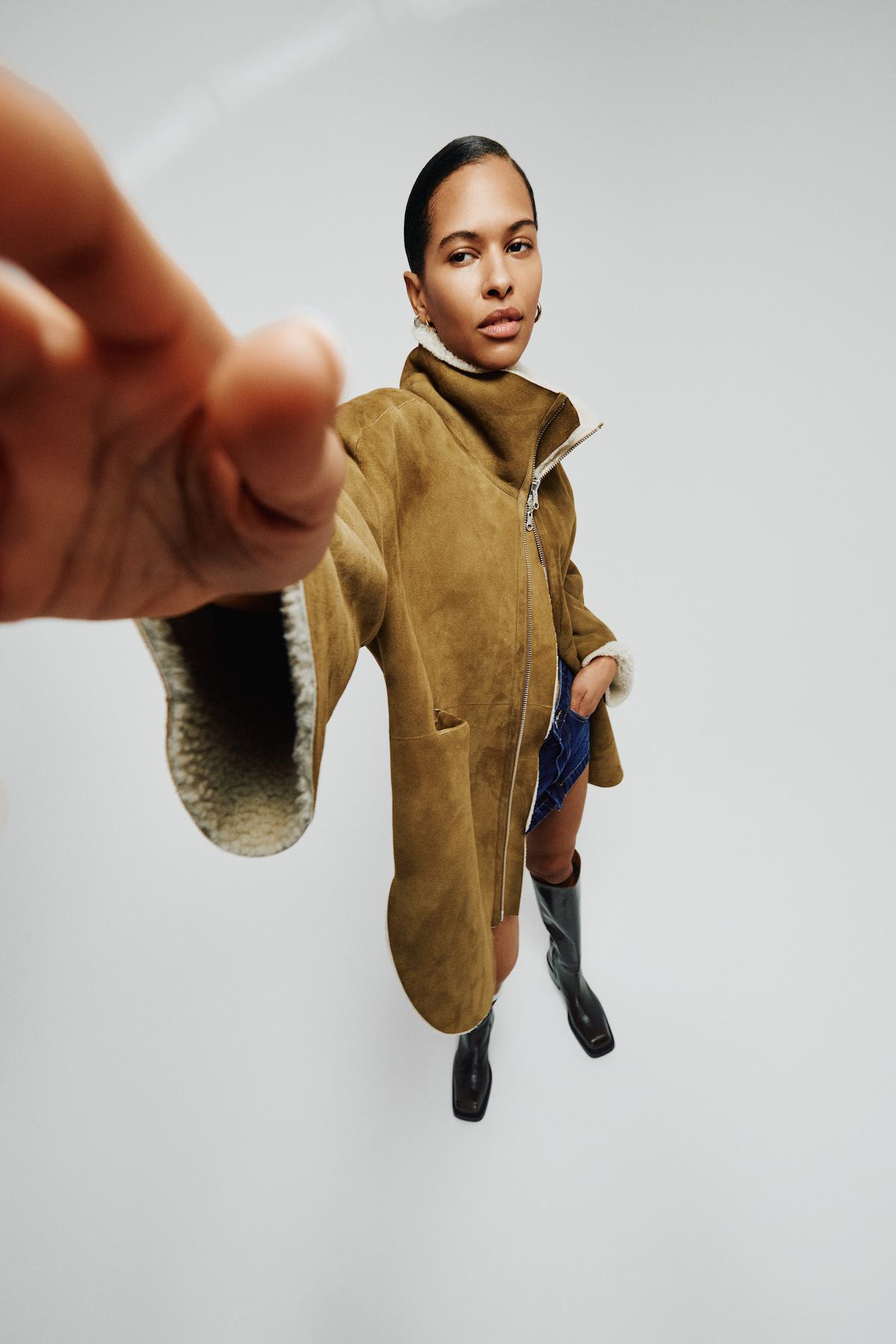 Ejsa - Shearling coat I Dark brown natural combo 6 - Rabens Saloner - DK
