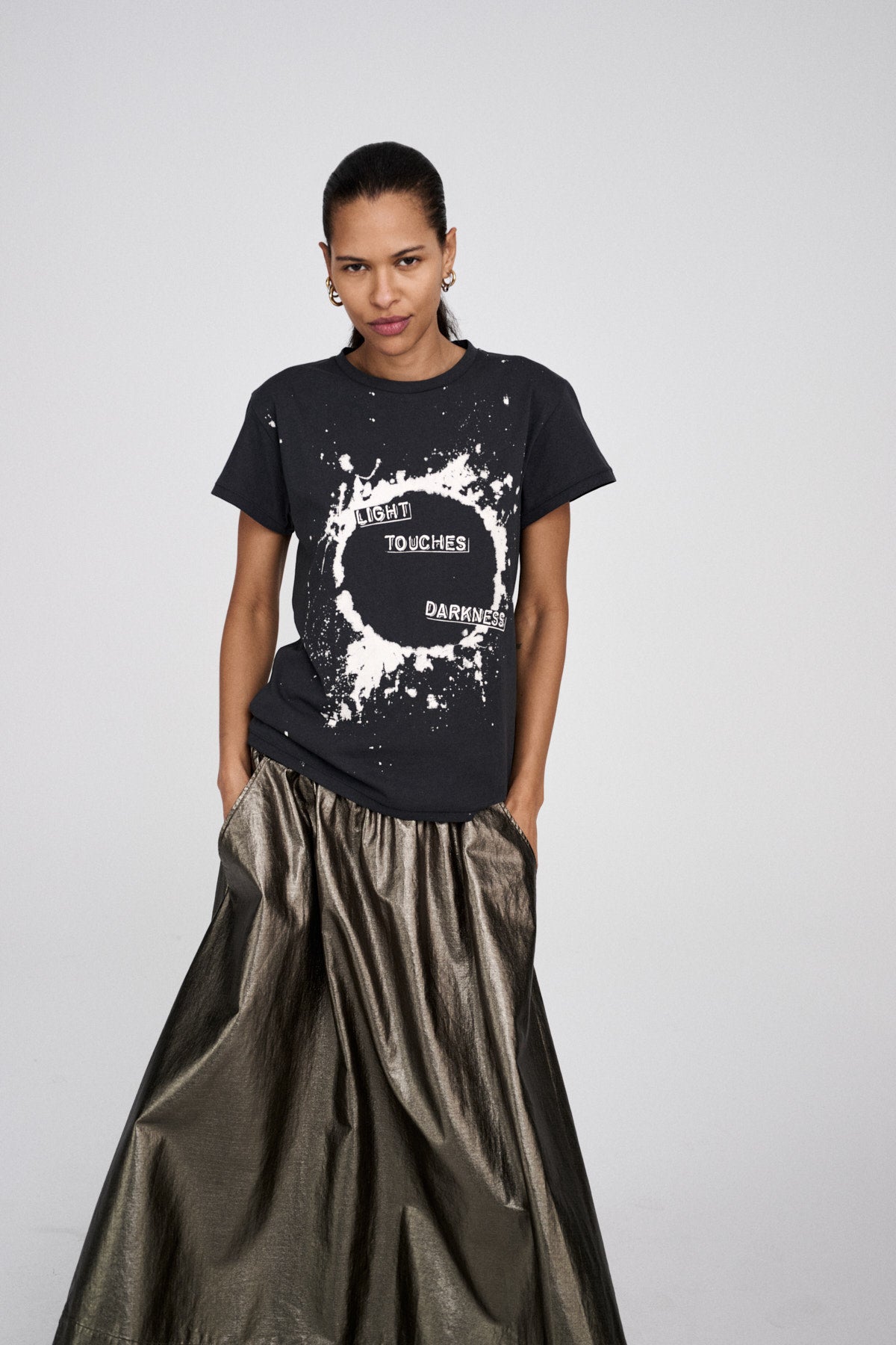 Ambla - Eclipsed print t-shirt I Faded black 3 - Rabens Saloner - DK