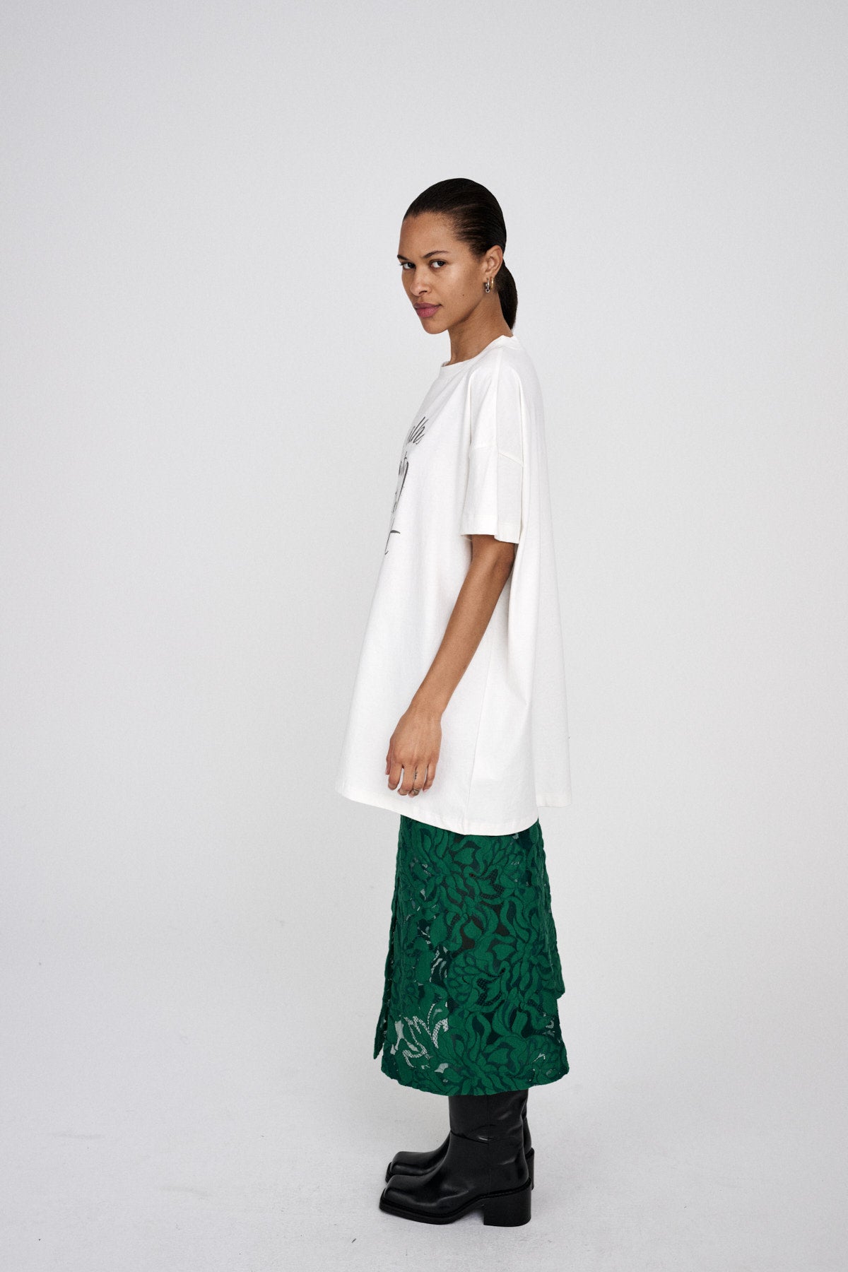 Dee - Poet oversize t-shirt I Faded black 5 - Rabens Saloner - DK