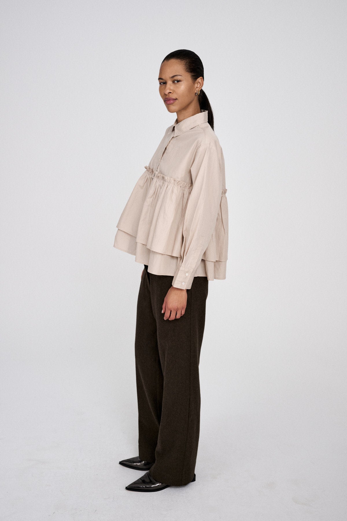 Shaker - Poplin frill shirt I White 4 - Rabens Saloner - DK