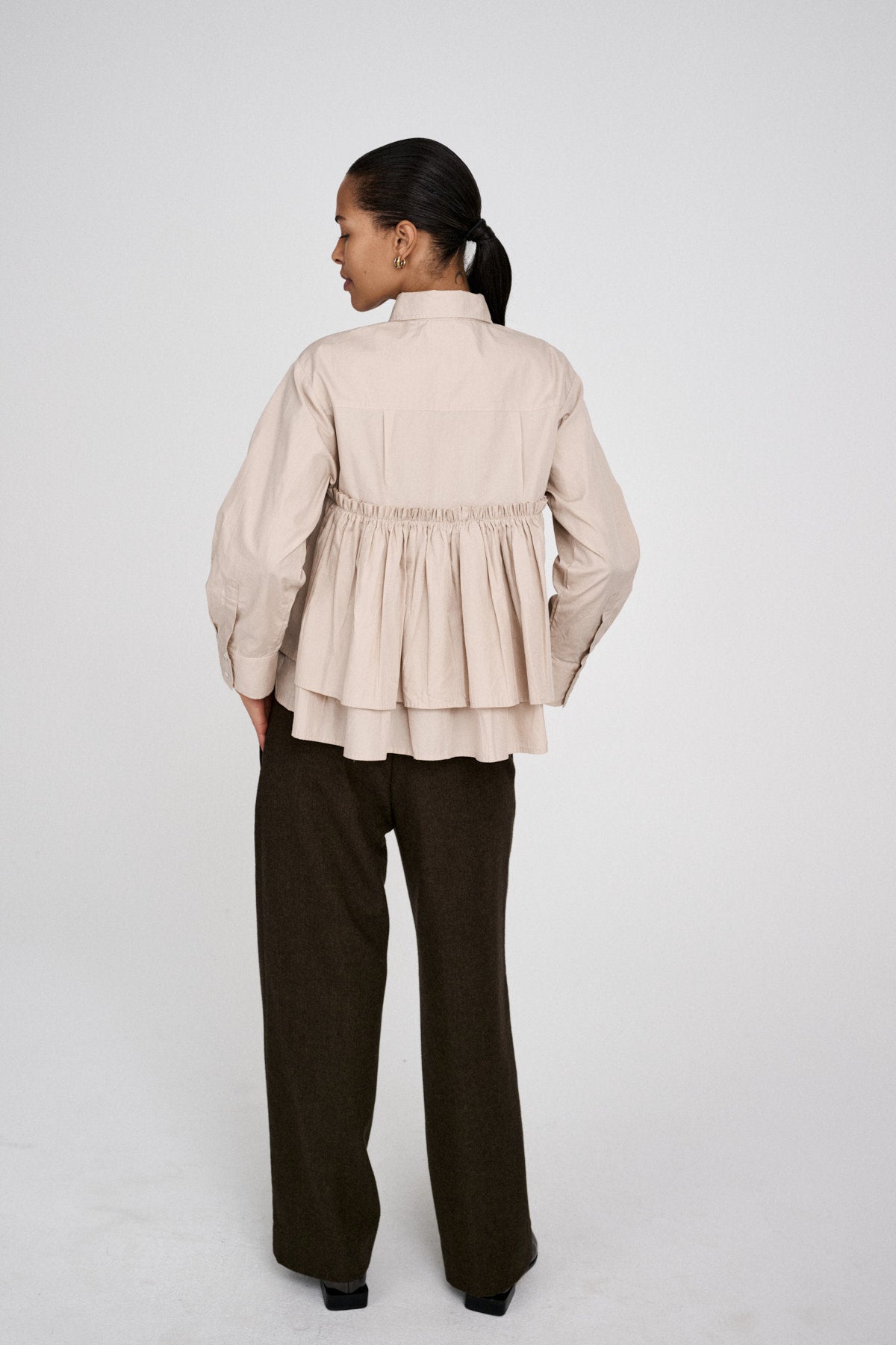 Shaker - Poplin frill shirt I White 6 - Rabens Saloner - DK