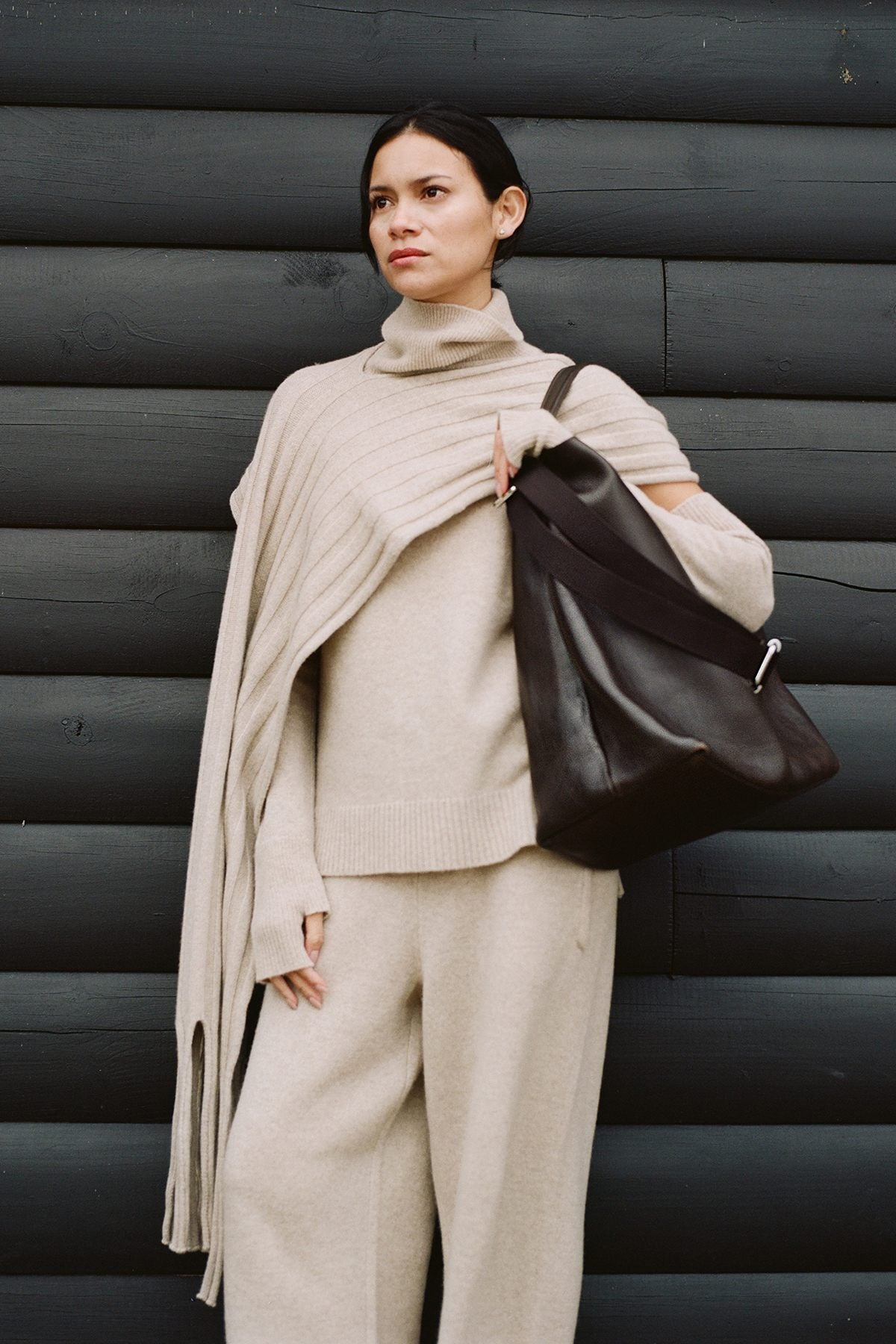 Daya - Leather large bucket bag I Coffee 8 - Rabens Saloner - DK