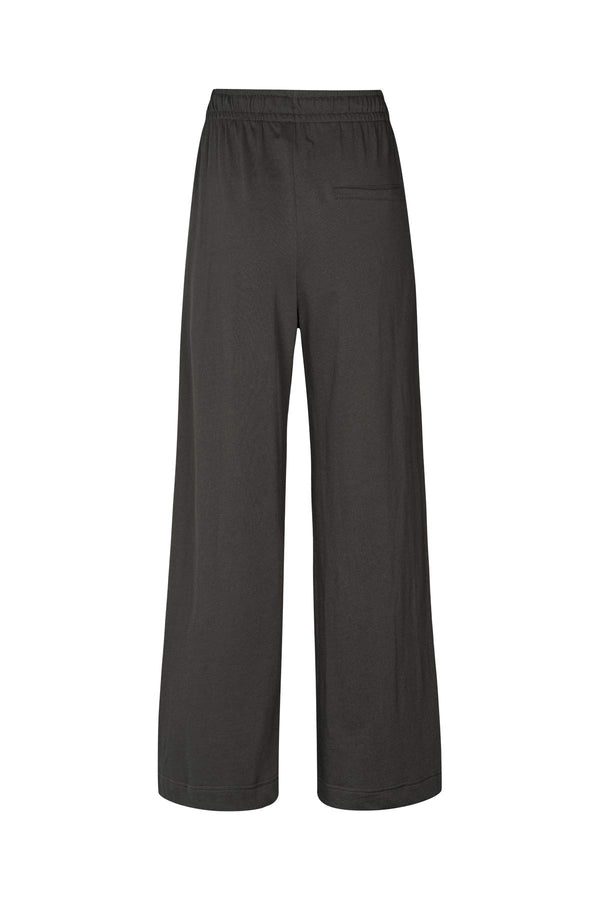 Calla - Light stretch relaxed pants I Faded black 2 - Rabens Saloner - DK