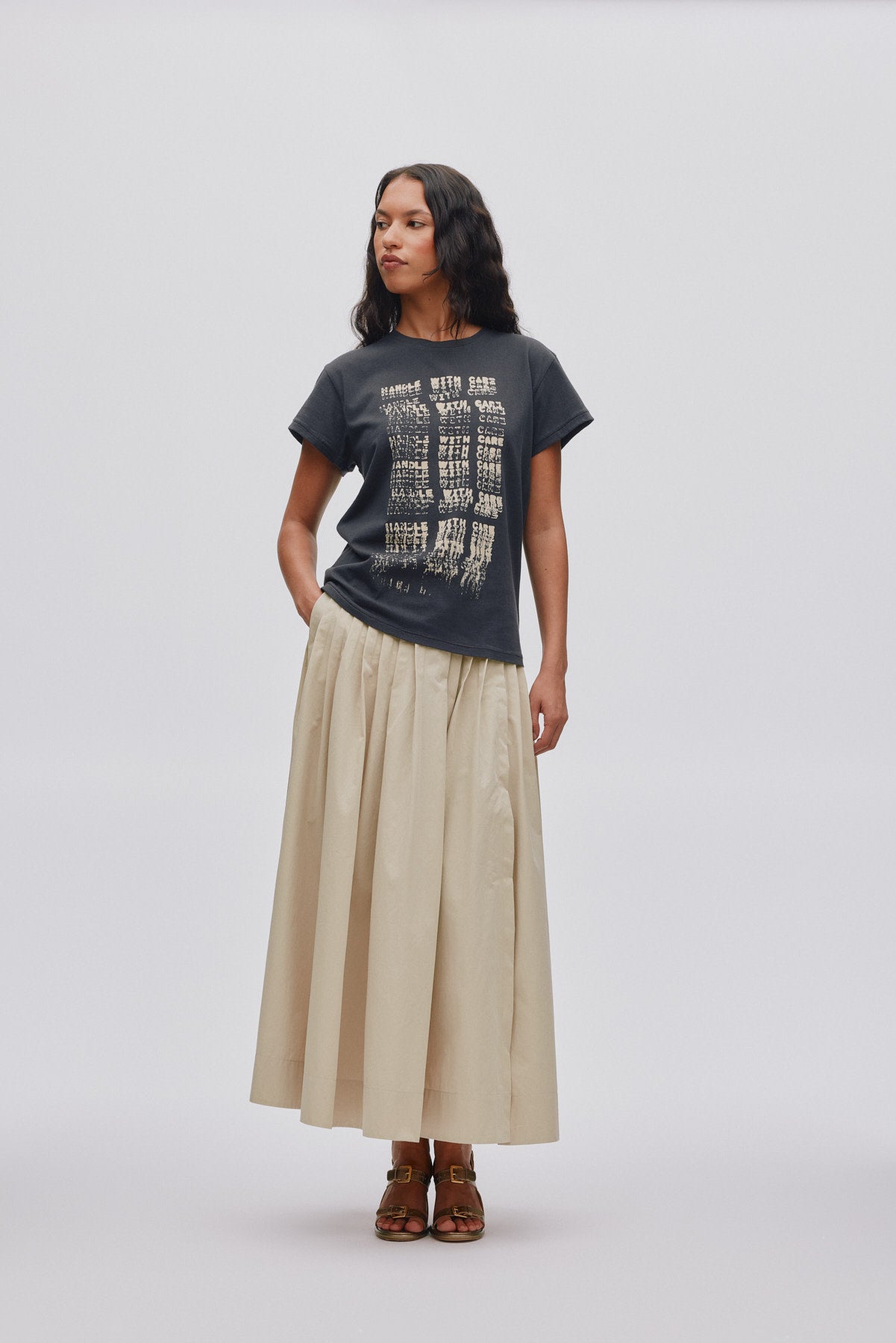 Ambla - Handle with care t-shirt I Faded black Faded black XS 1 - Rabens Saloner - DK