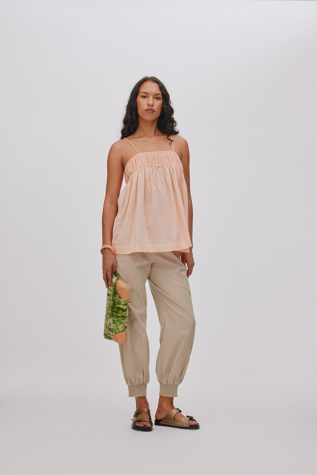 Domino - Papery angle seam pants I Sidiment 6 - Rabens Saloner - DK