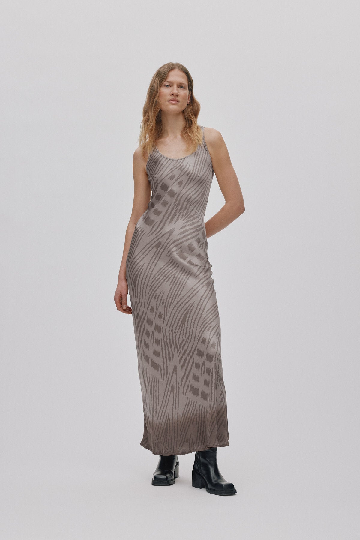 Lavan - Ombre ikat bias dress I Asphalt combo Asphalt combo XS 1 - Rabens Saloner - DK