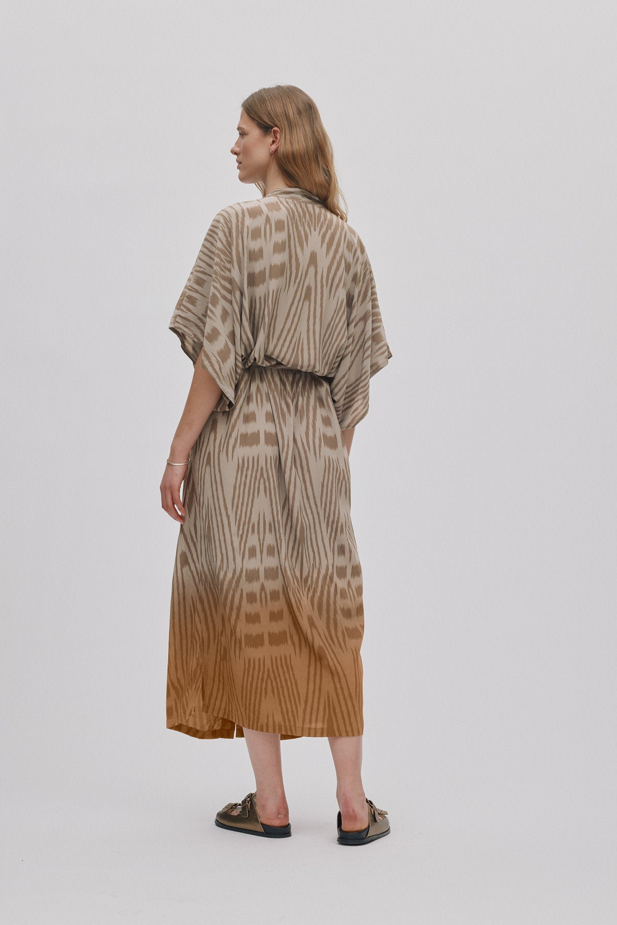 Alesandra - Ombre ikat kimono dress I Cognac combo 5 - Rabens Saloner - DK