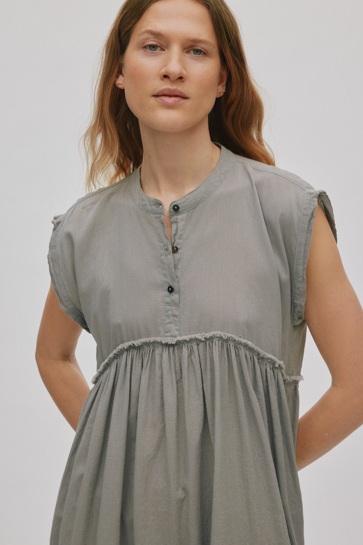 Devina - Cotton dress I Cement 5 - Rabens Saloner - DK
