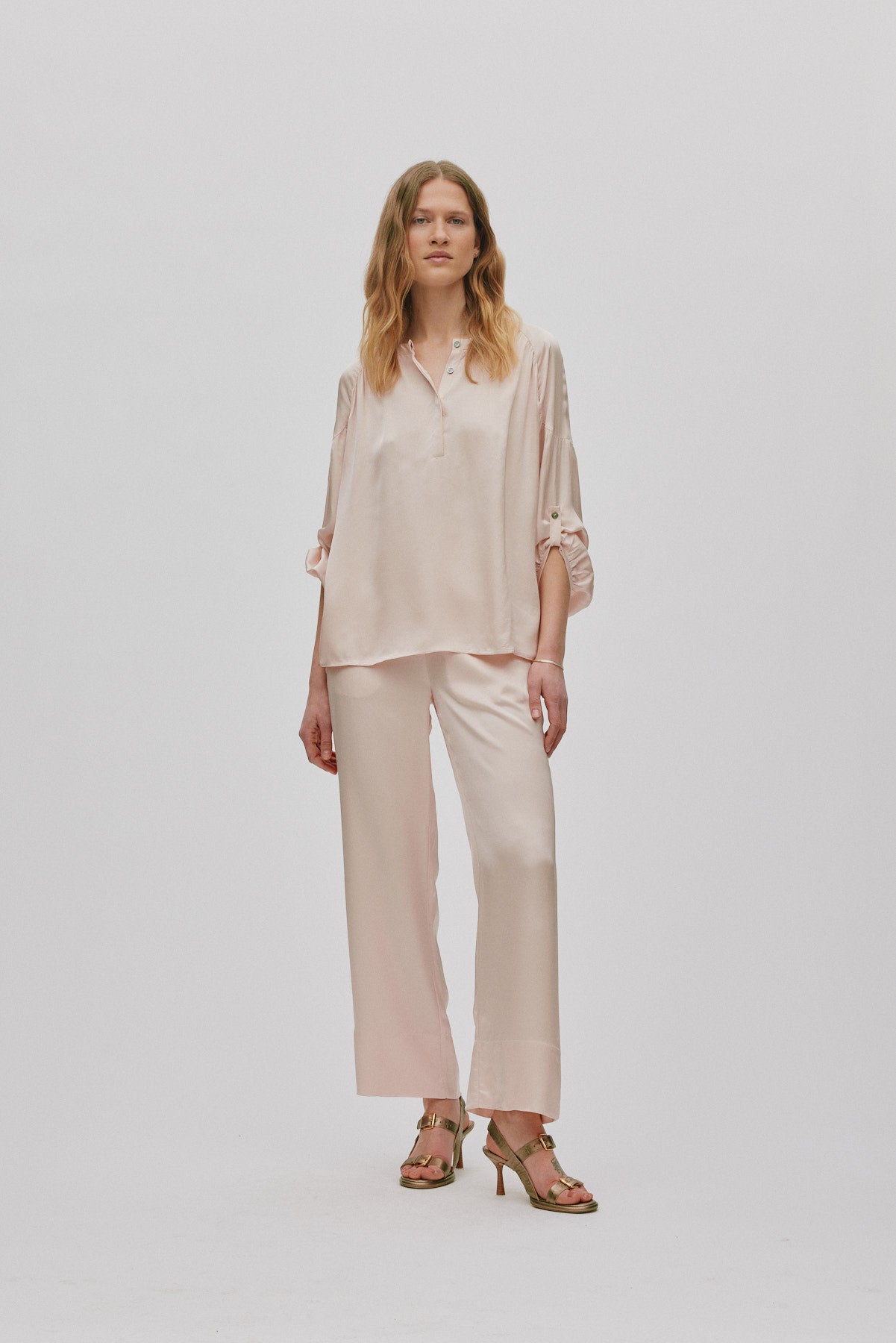 Alisa - Contrast lace wide leg pants I Light rose 4 - Rabens Saloner - DK