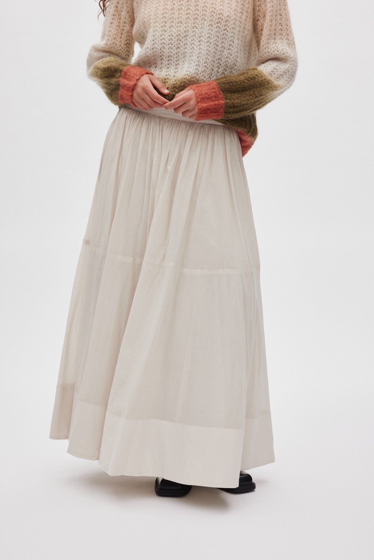 Dema - Poplin full layered skirt I Clay 2 - Rabens Saloner - DK