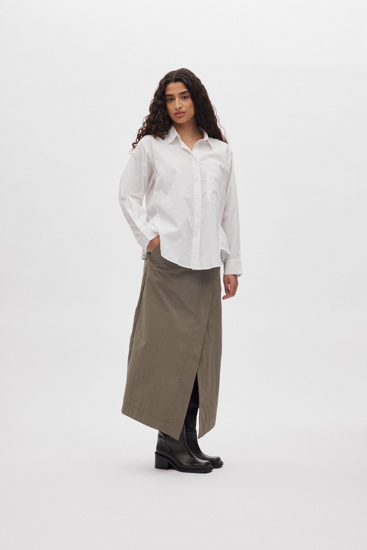 Djana - Poplin side gather shirt I White White XS 1 - Rabens Saloner - DK