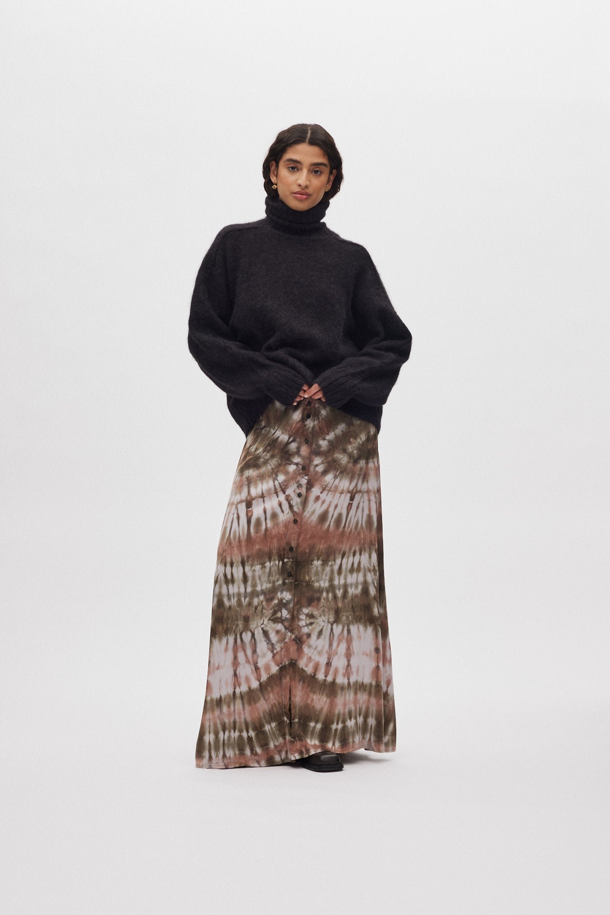 Mabeka - Fluffy knit funnel-neck sweater I Black Black XS/S 1 - Rabens Saloner - DK